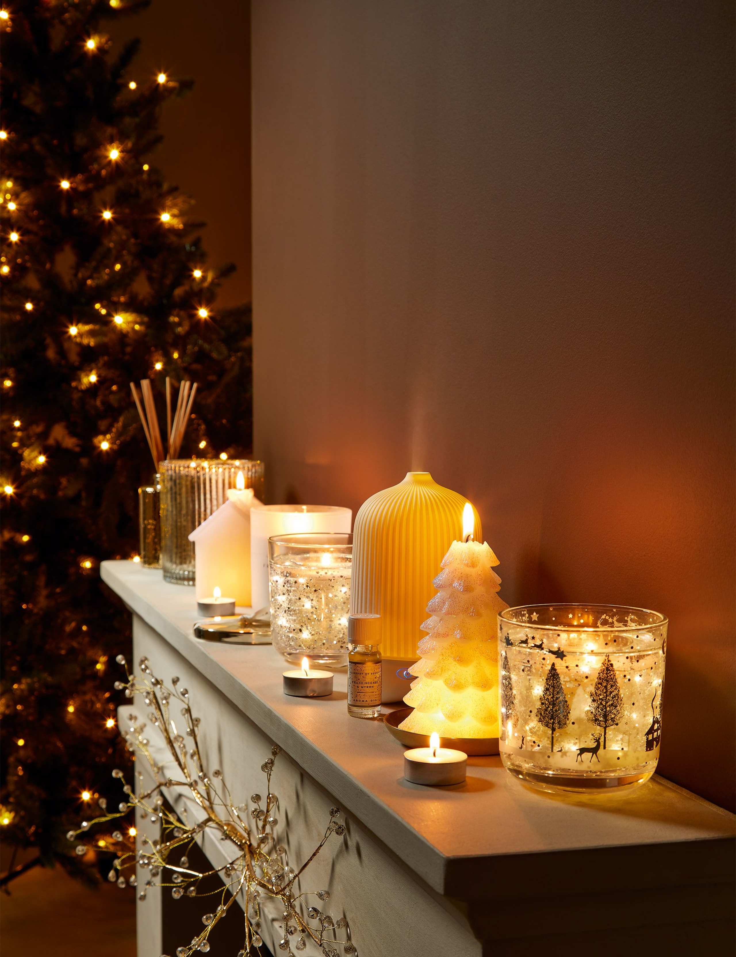 Christmas Tree Light Up Candle 6 of 6