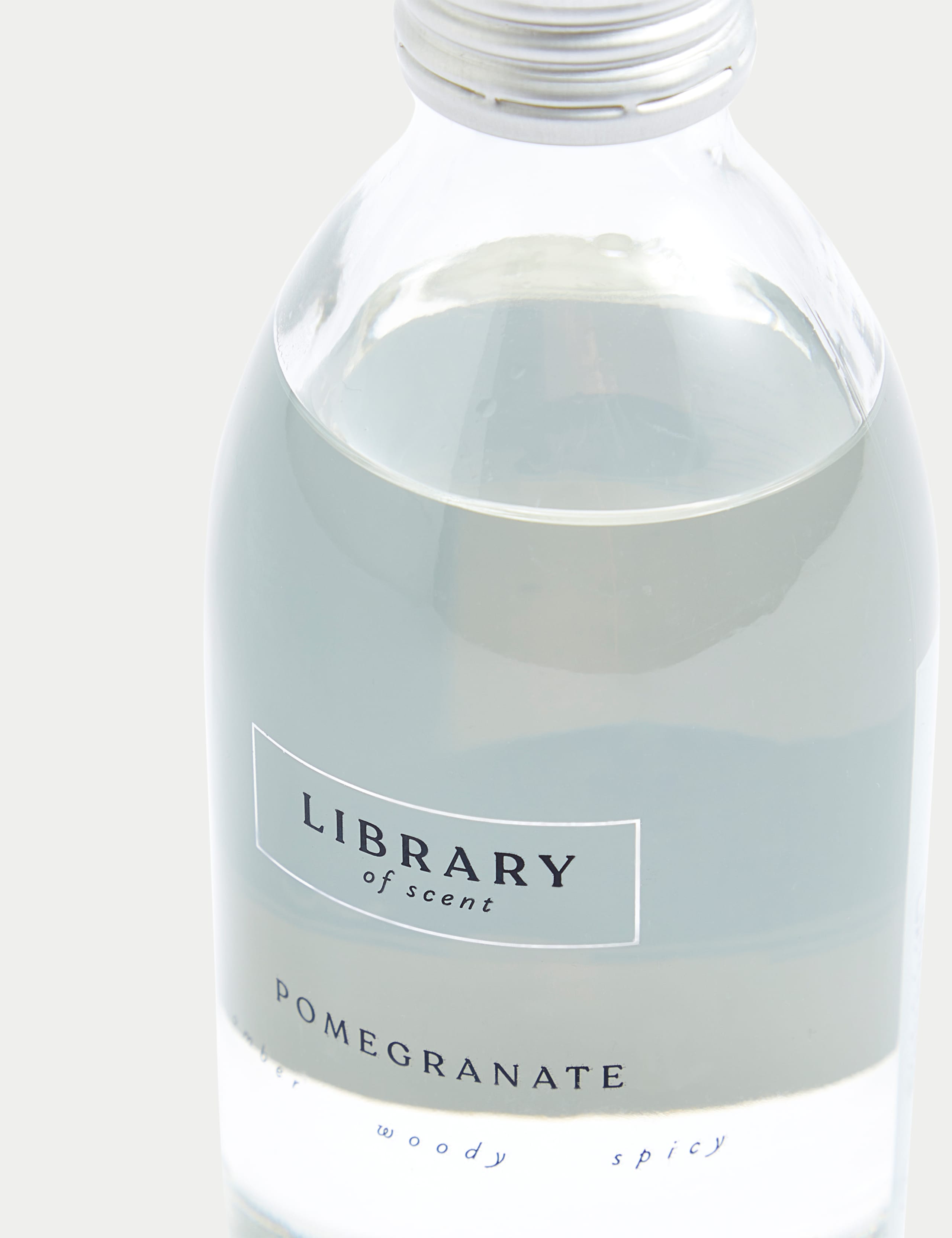 Pomegranate Diffuser 230ml Refill 3 of 3