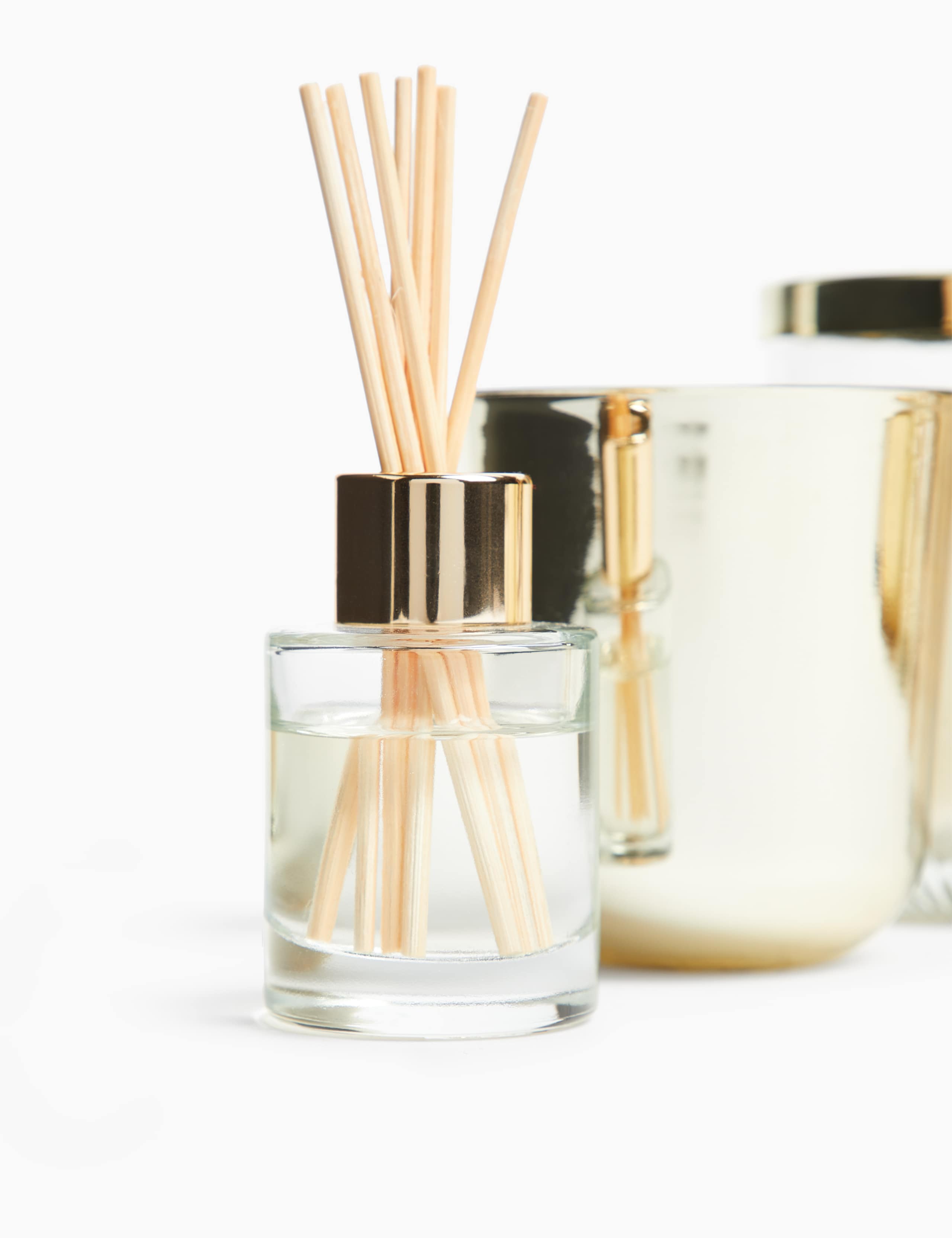 Frankincense & Myrrh Mini Diffuser 2 of 5