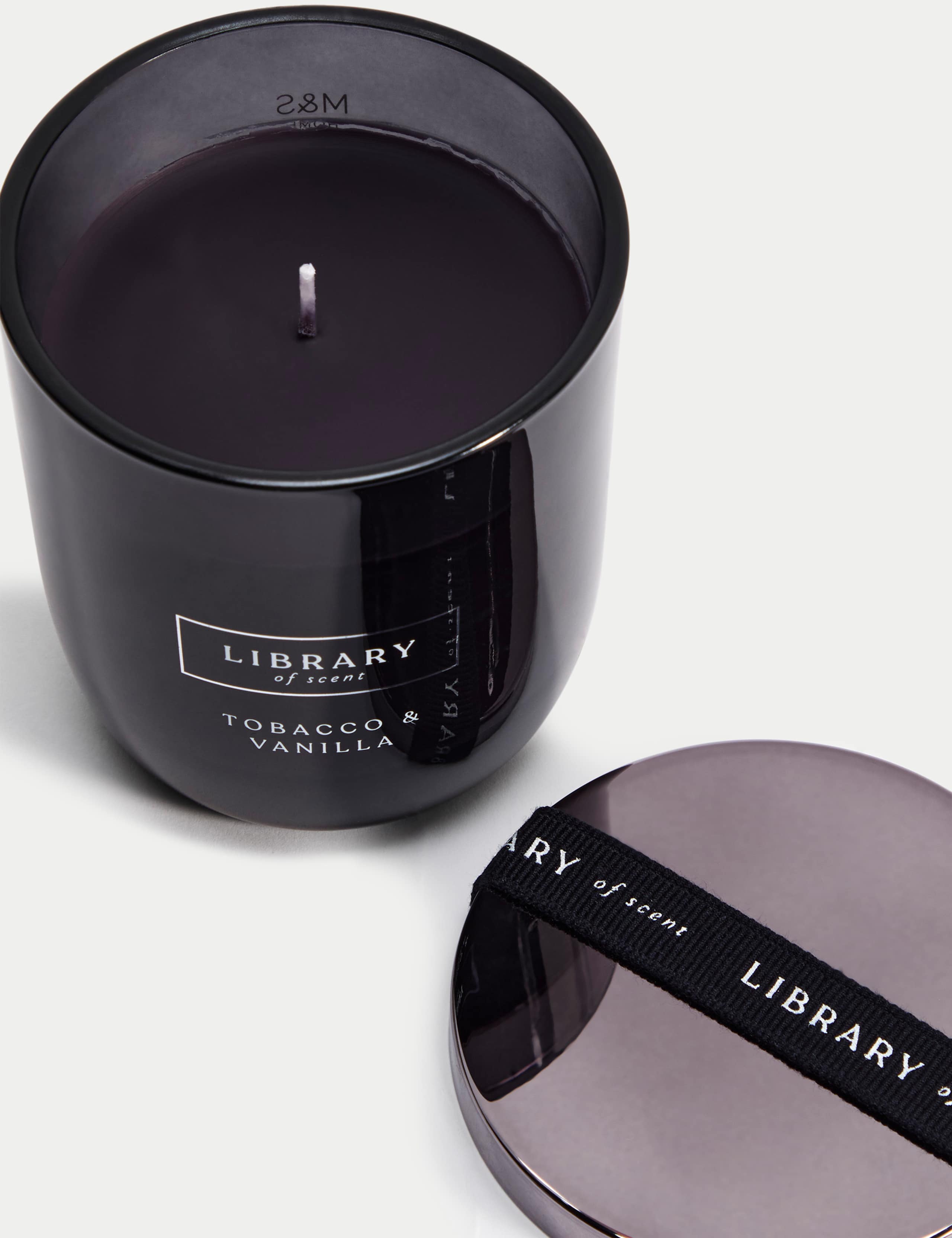 Tobacco & Vanilla Noir Scented Candle 3 of 3