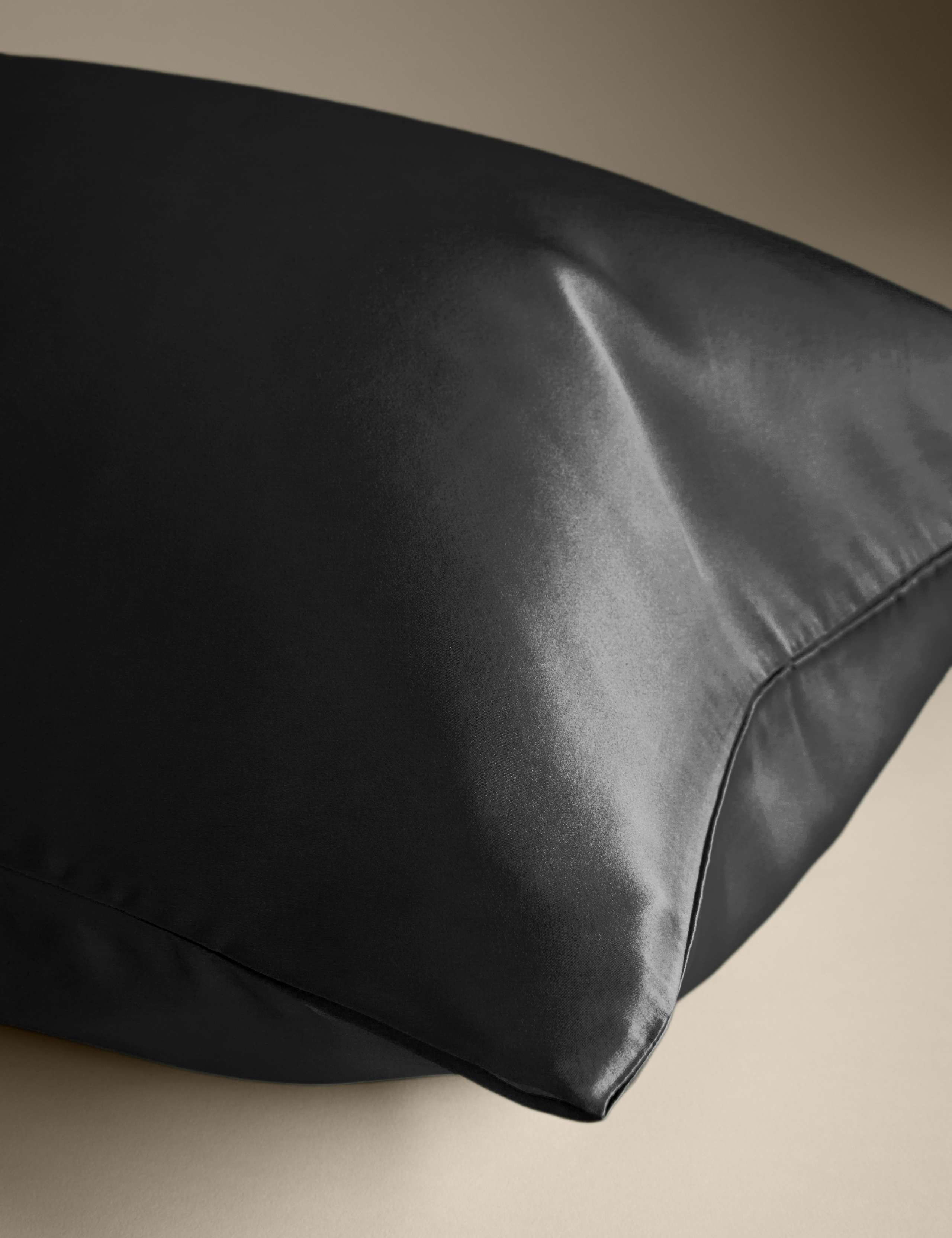 Pure Mulberry Silk Pillowcase 2 of 4