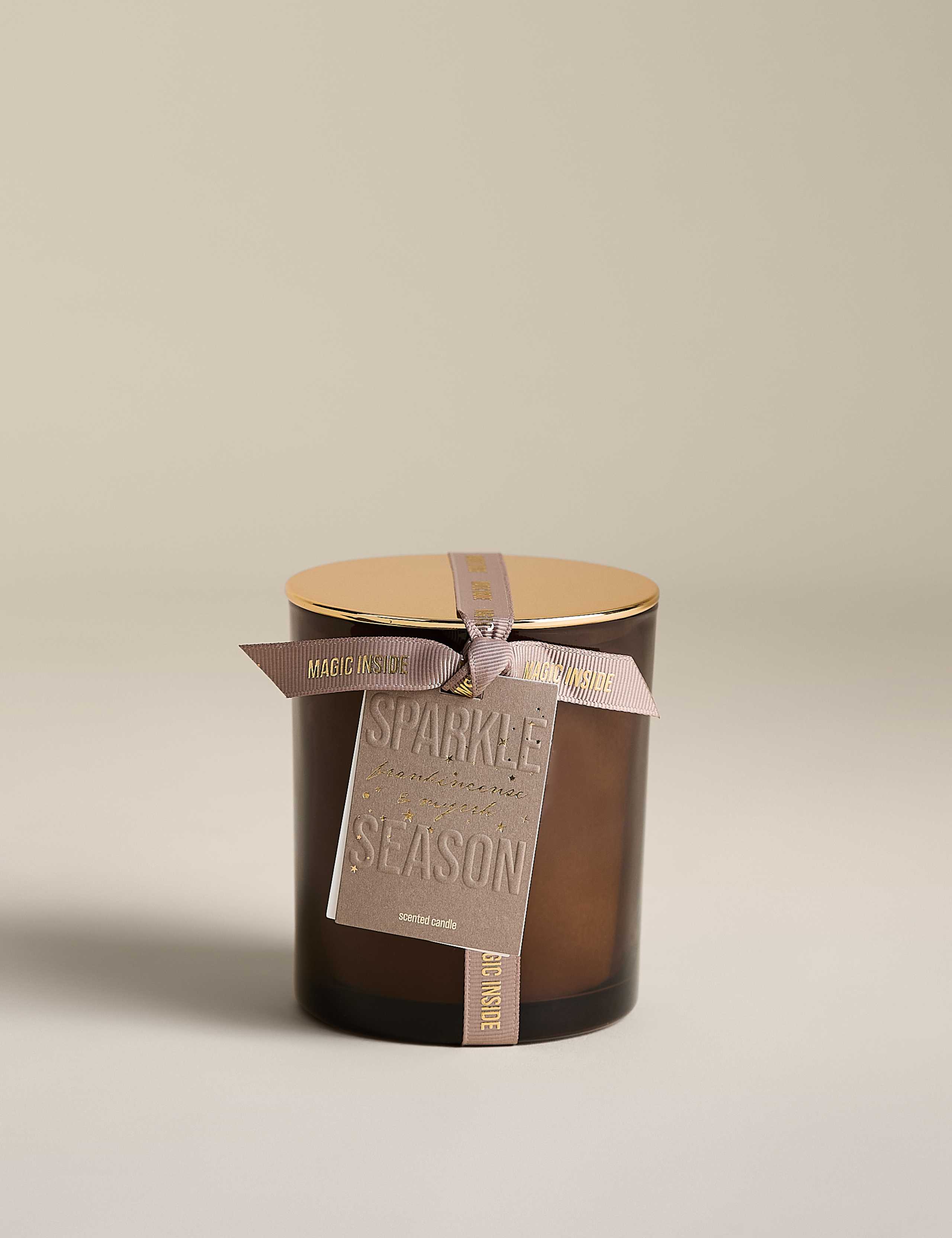 Frankincense & Myrrh Scented Candle 4 of 4