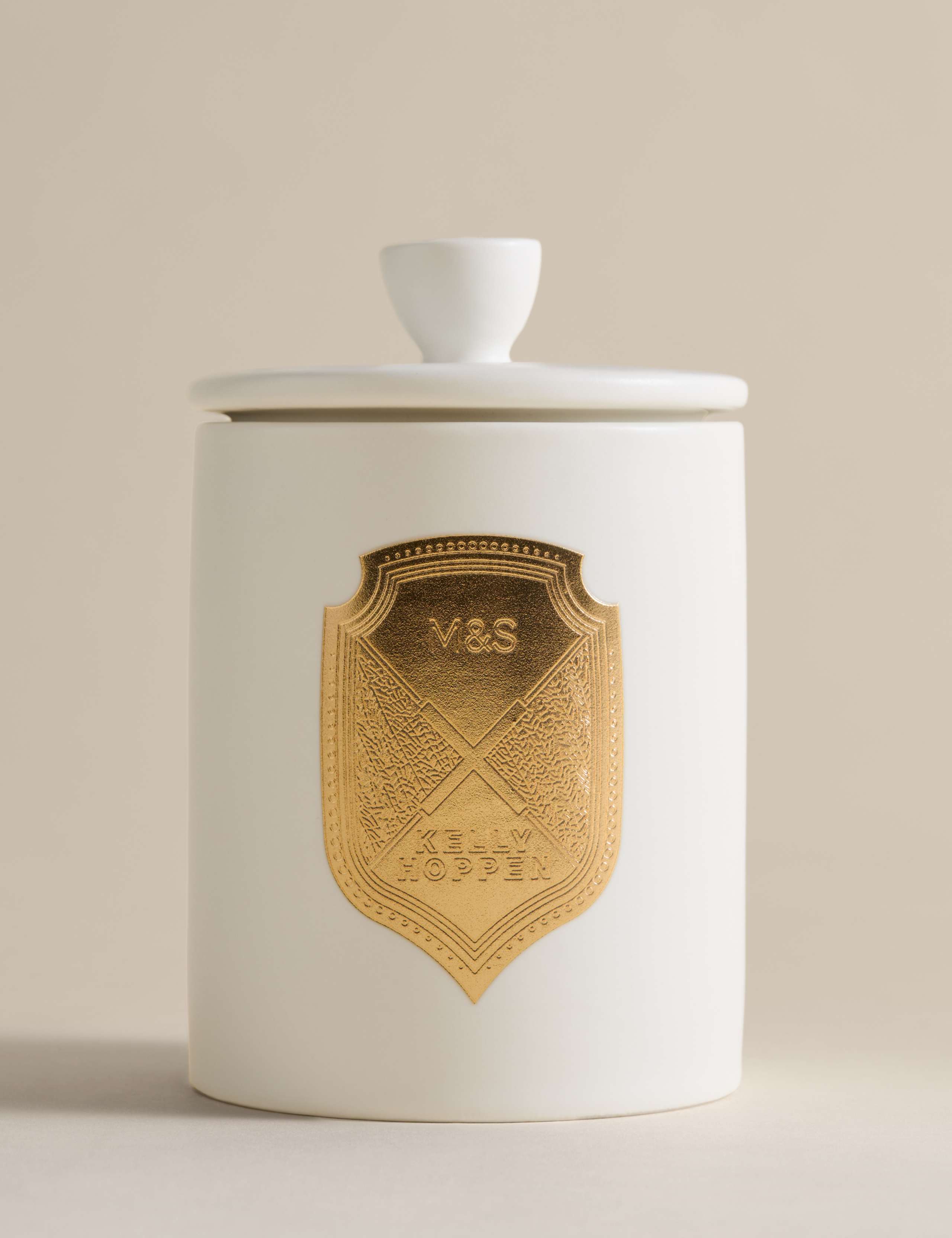 No.1 Fragrance Candle 4 of 8