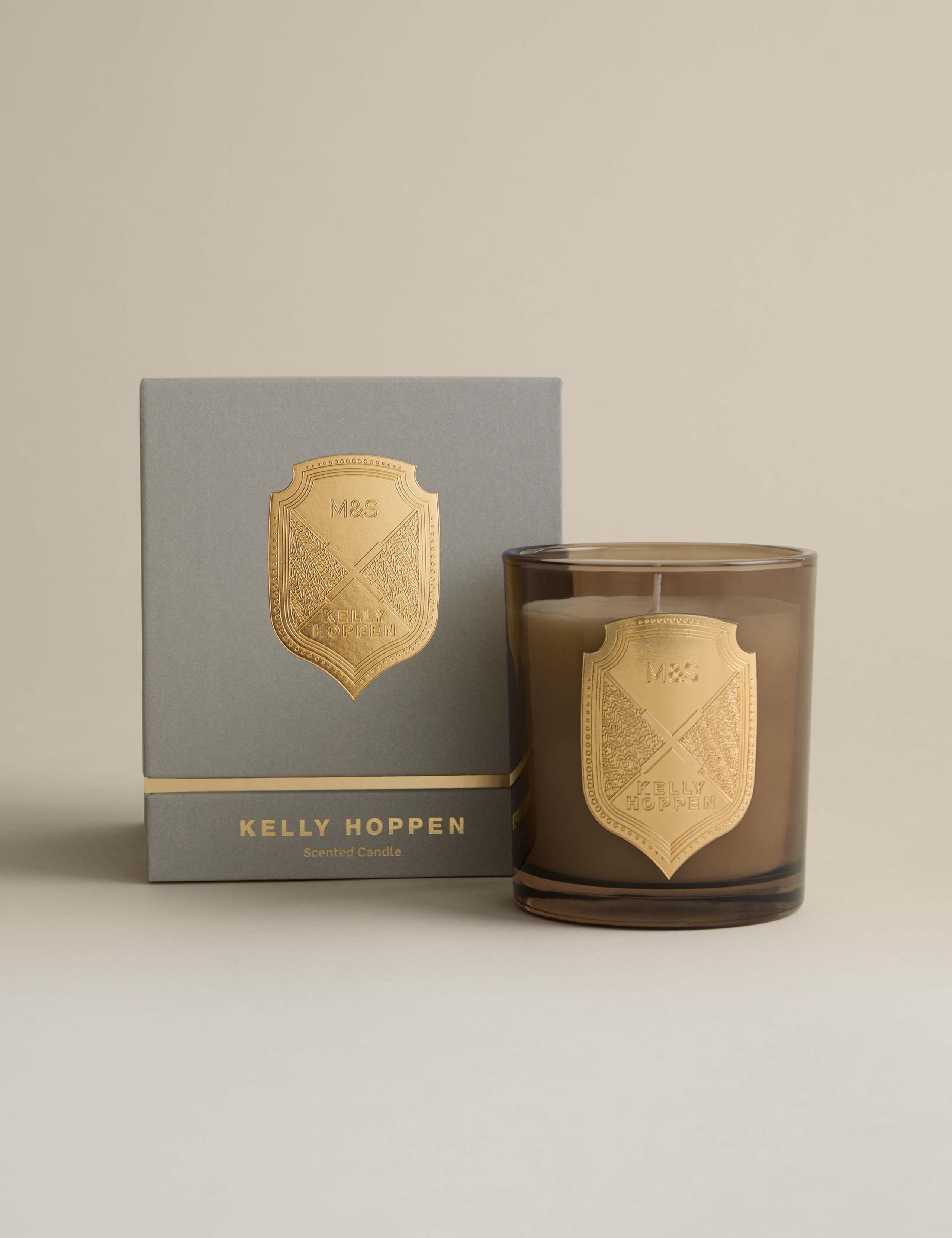 Premium No.4 Small Candle 2 of 6