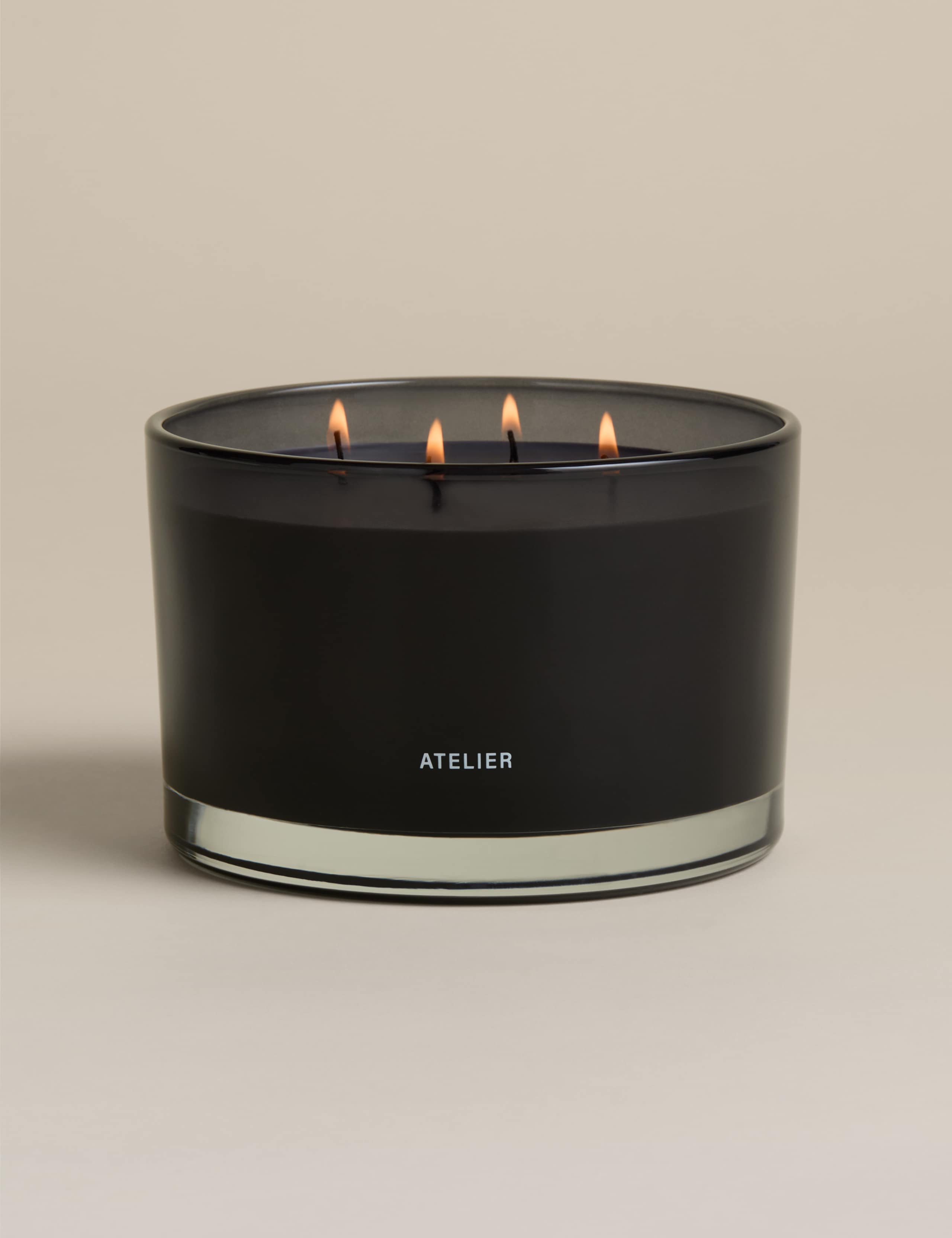 Golden Vanilla 4 Wick Candle 4 of 5