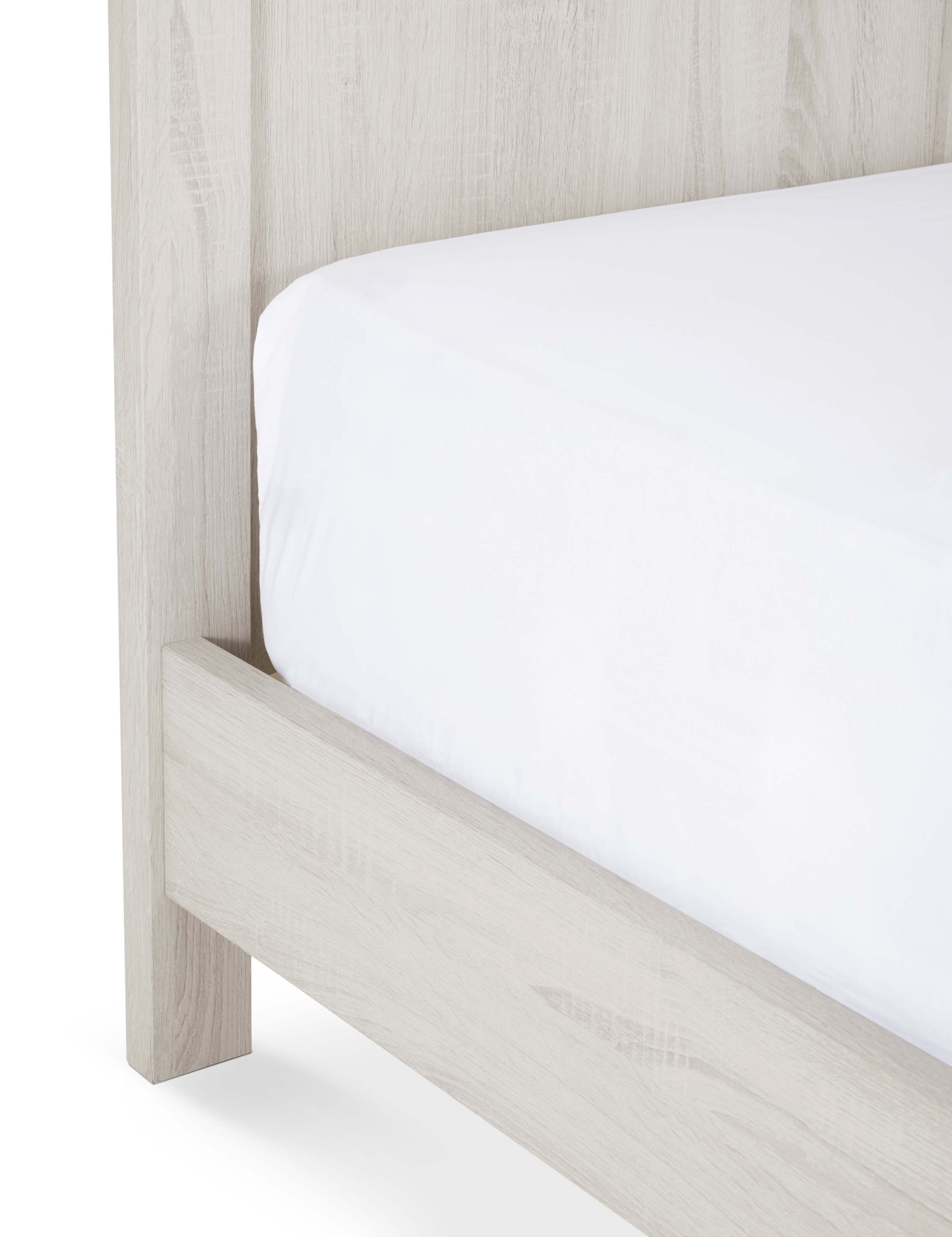Arlo Bed 6 of 9