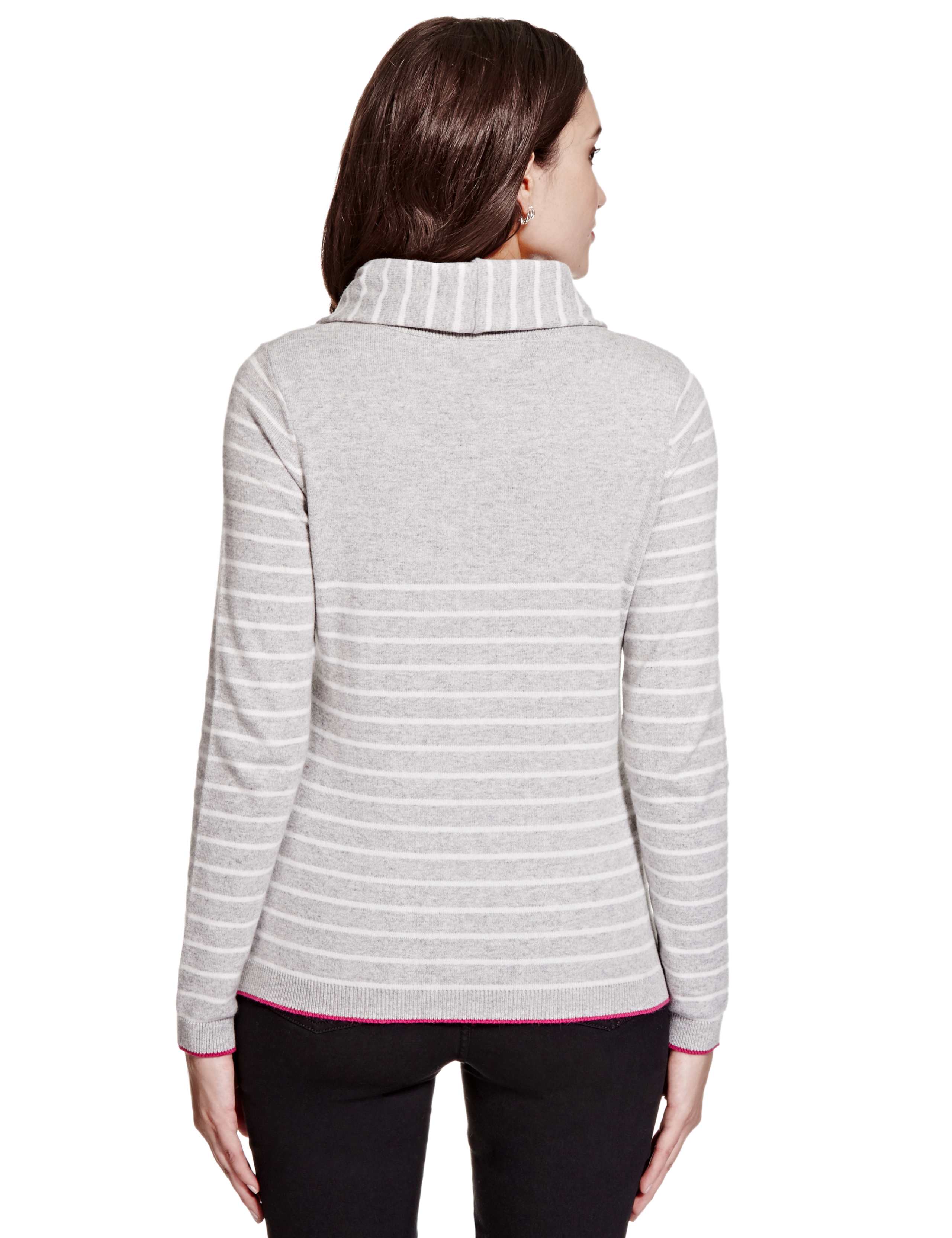 Detachable Snood Snowflake Knitted Top with Angora 6 of 7