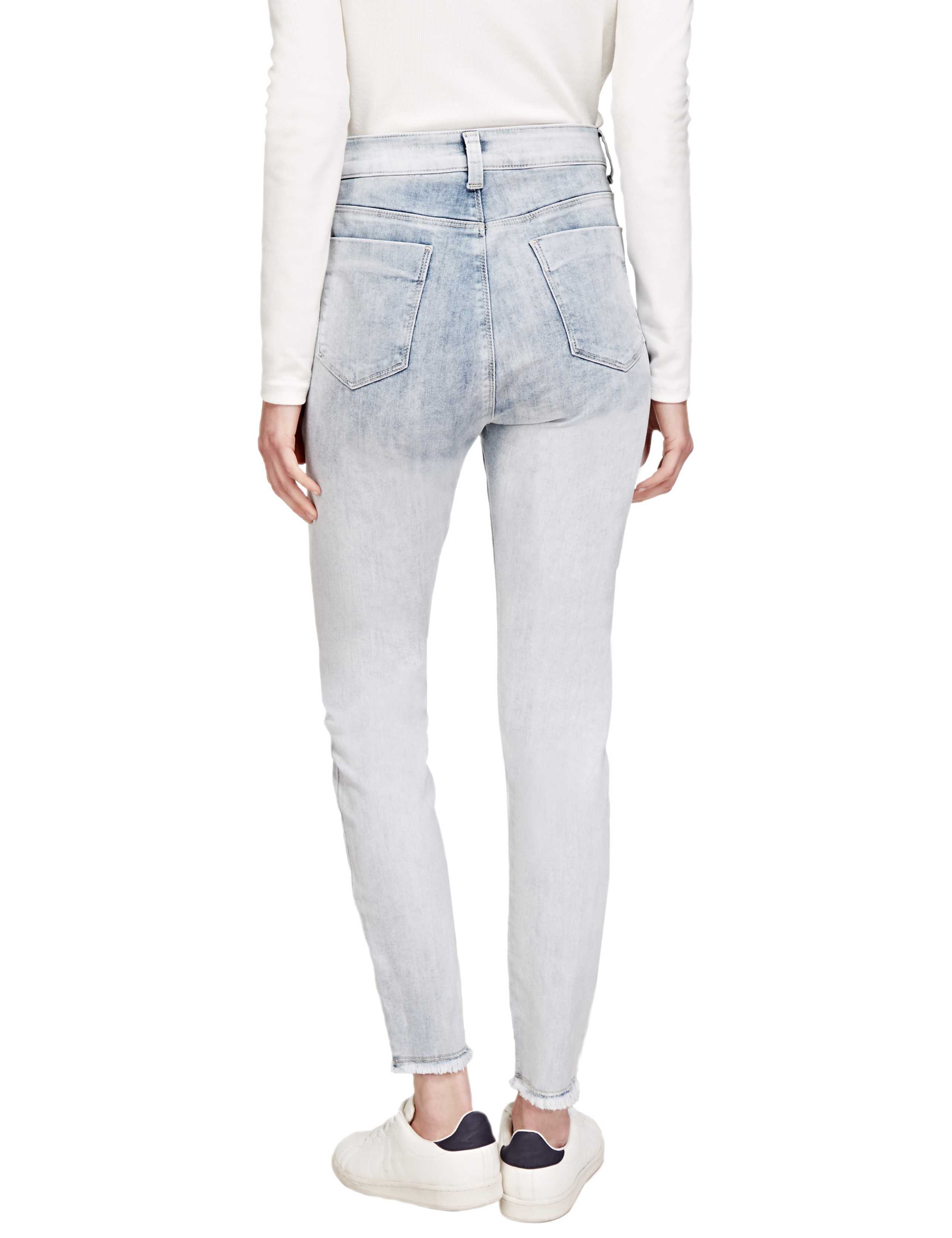 Ombre Skinny Leg Demin Jeans 4 of 4