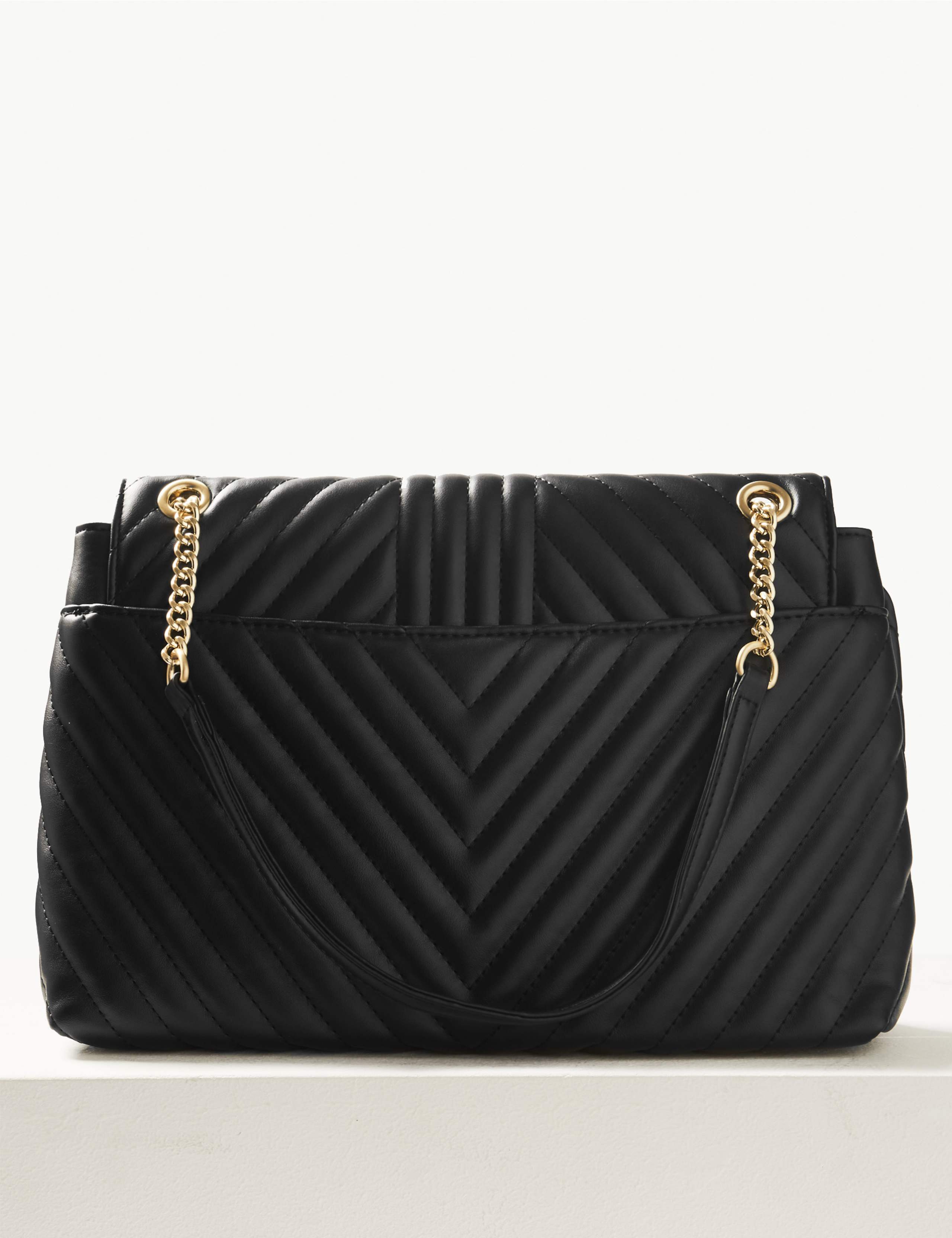 Chain Detail Quilted Shoulder Bag 4 of 6