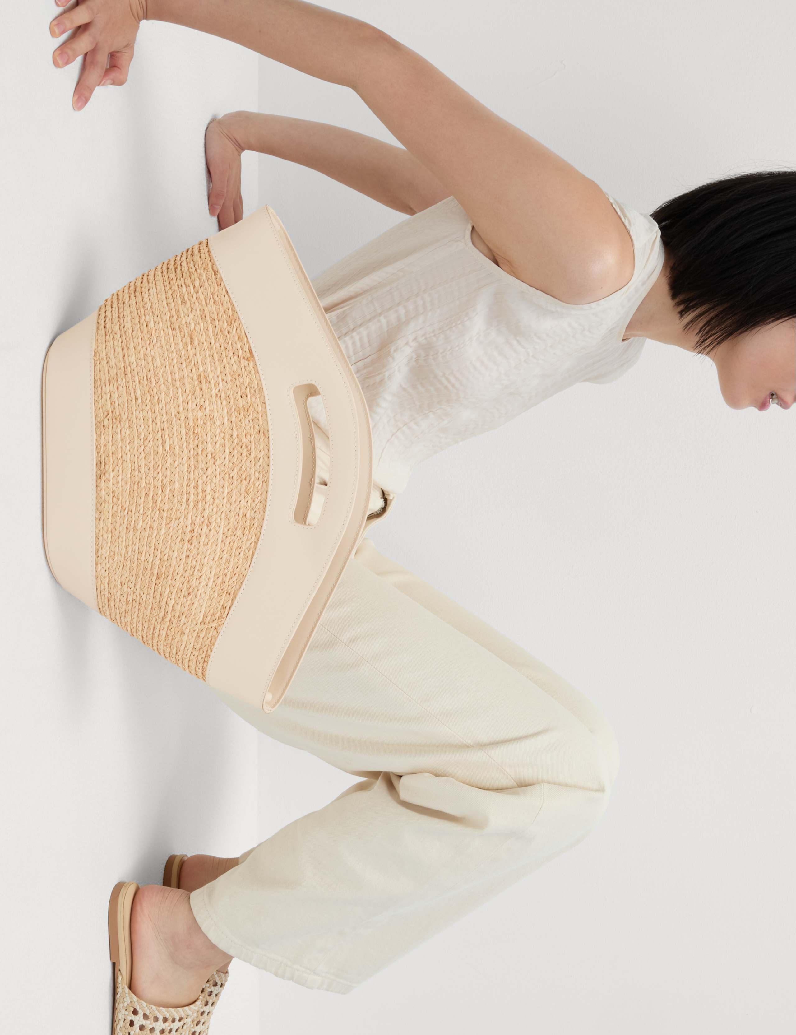 Straw Shoulder Bag 6 of 6