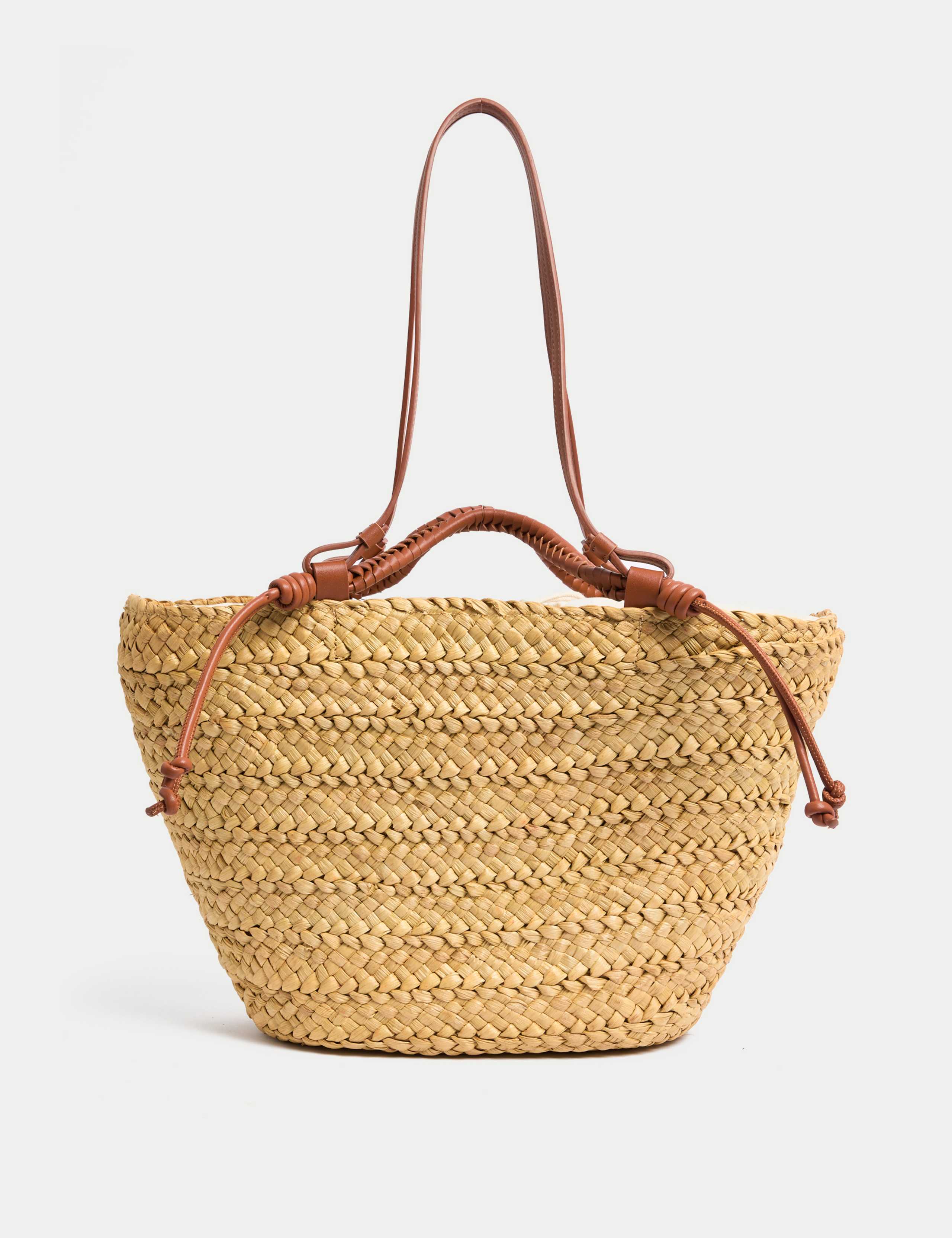 Straw Basket Bag 3 of 4