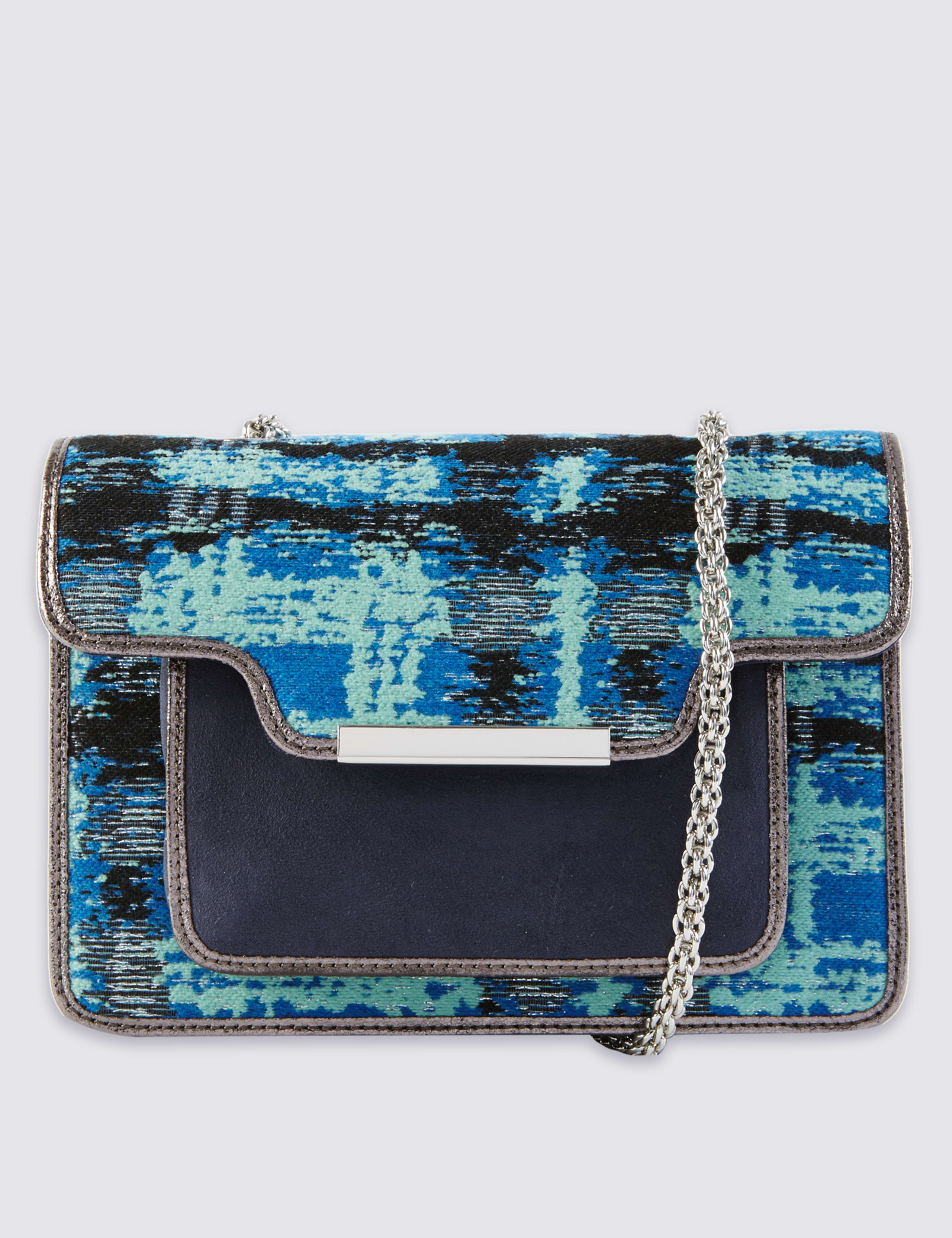 Luxe Midi Shoulder Bag 2 of 5