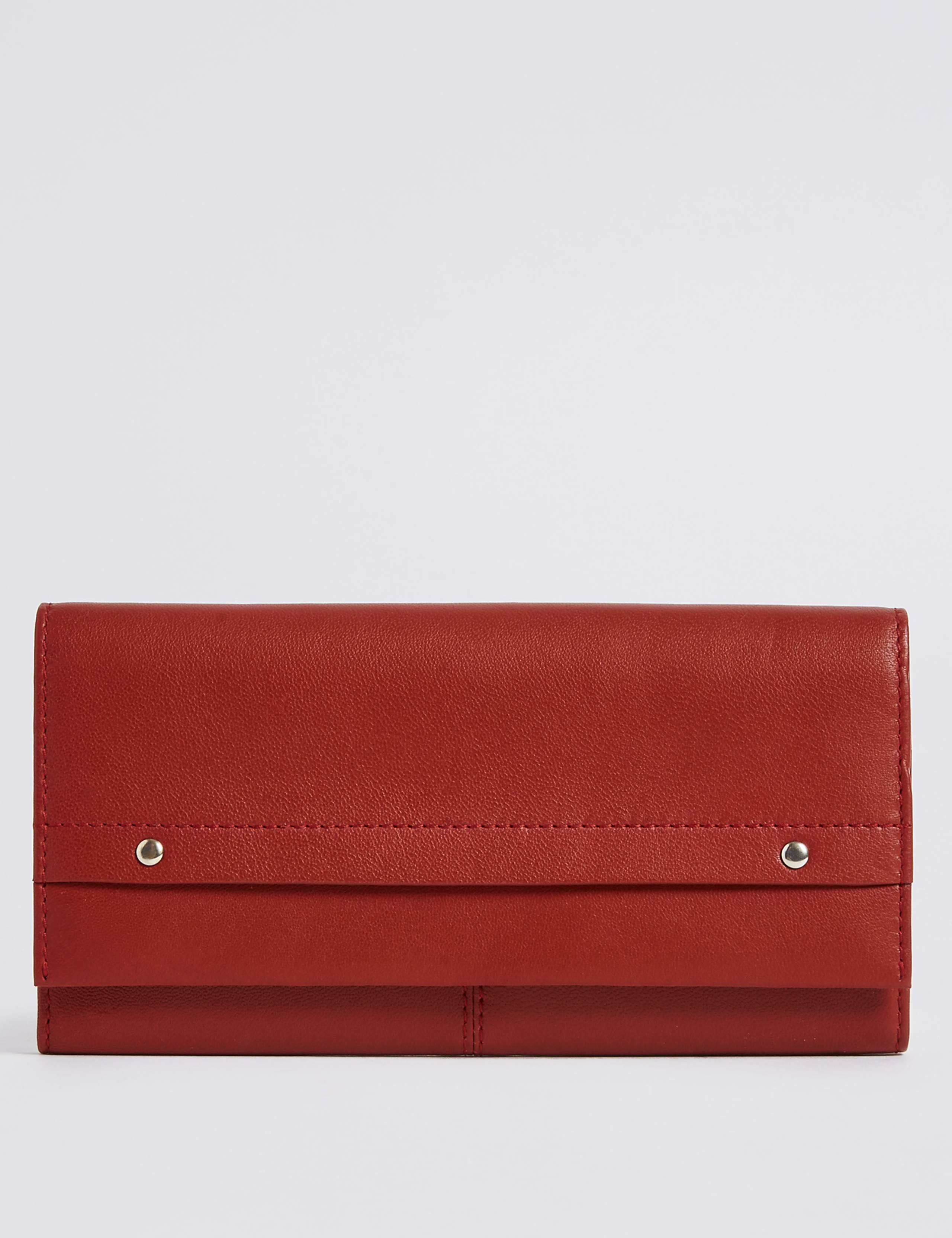 Leather Grainy Purse with Cardsafe™ 1 of 4