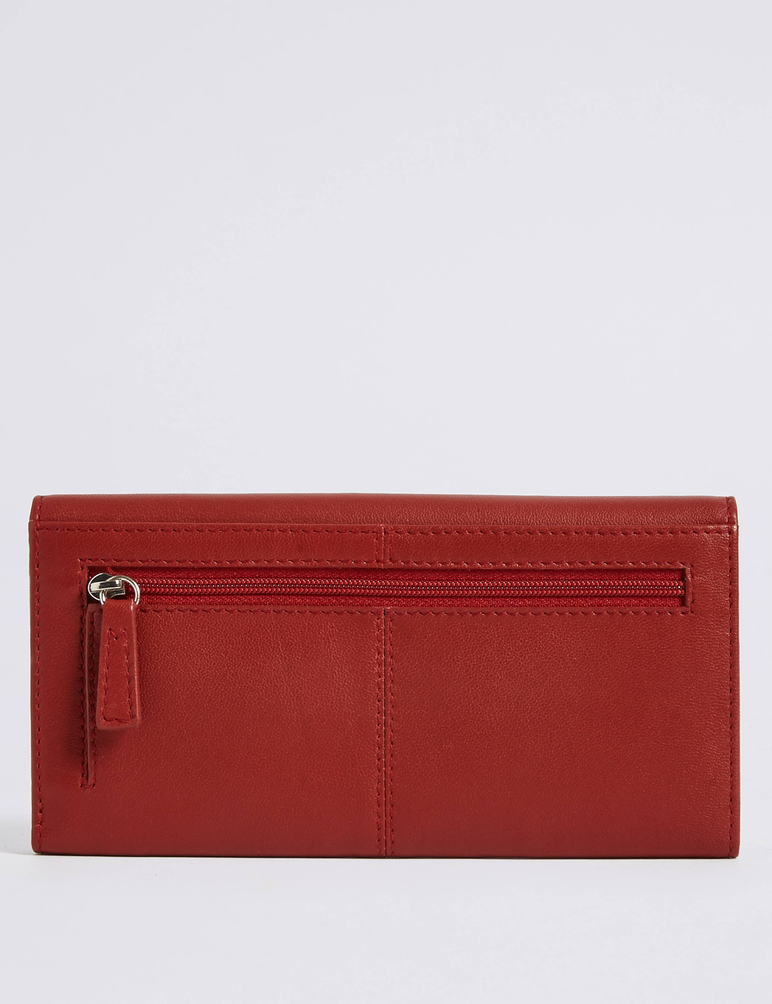 Leather Grainy Purse with Cardsafe™ 2 of 4