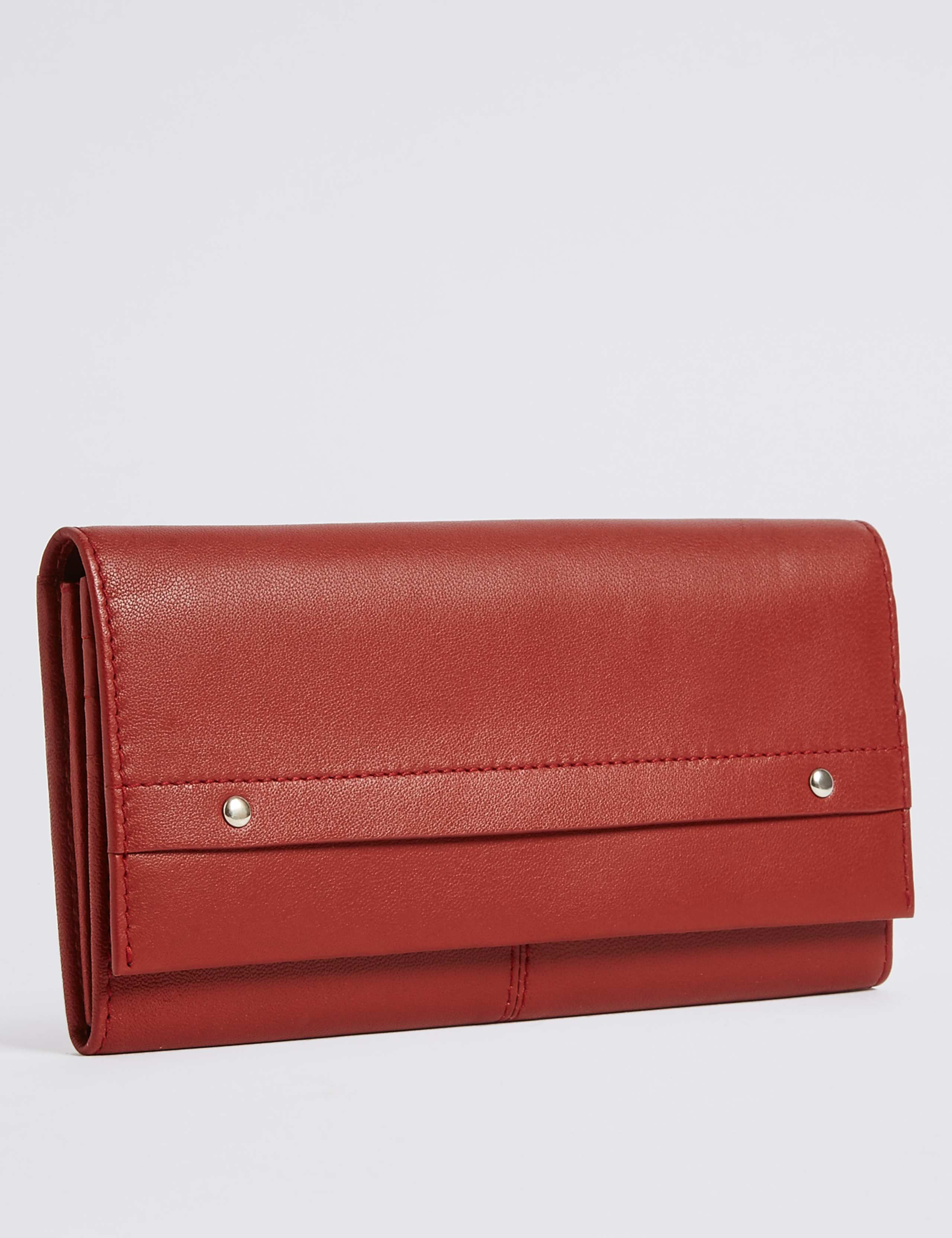Leather Grainy Purse with Cardsafe™ 3 of 4