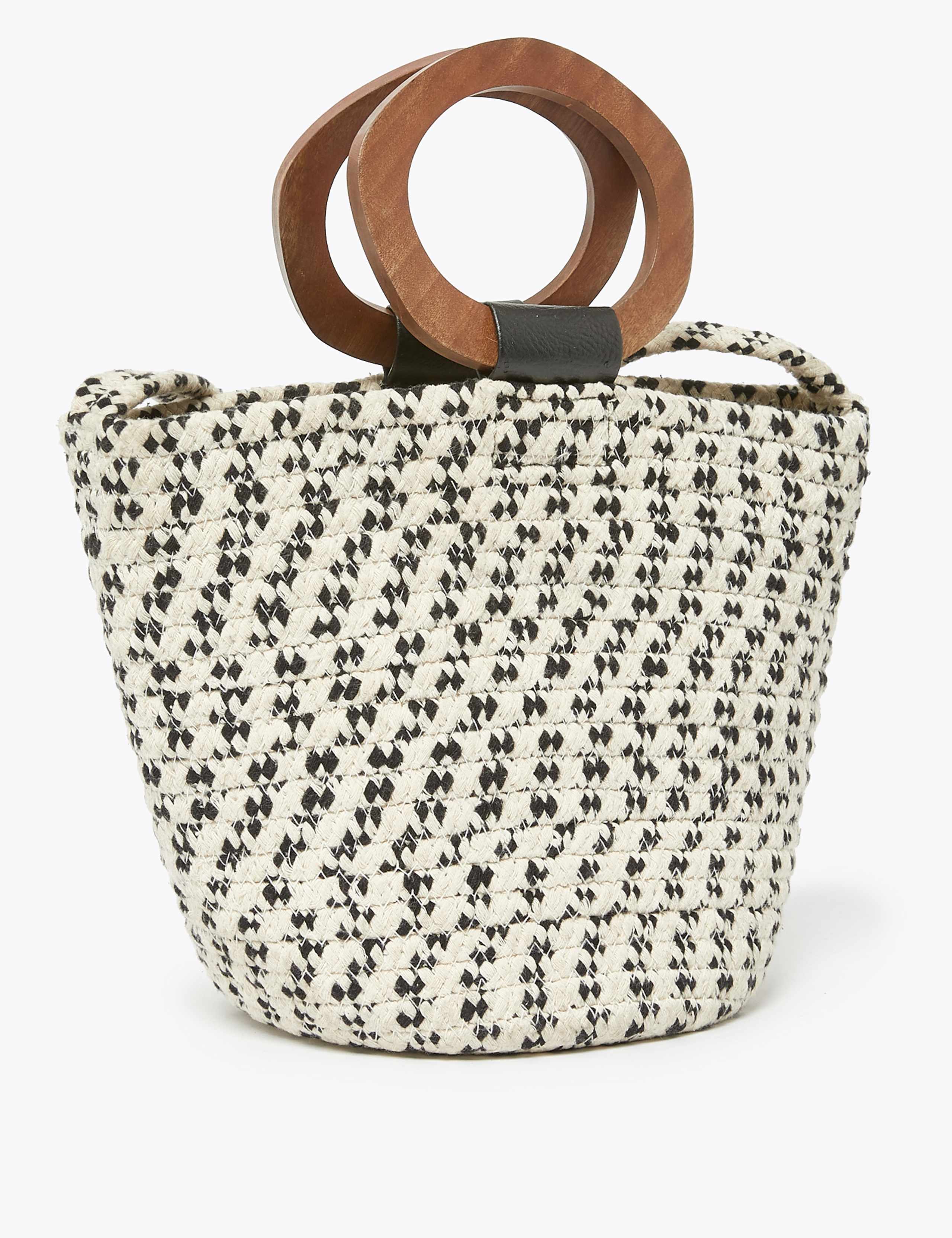 Rope Bucket Bag 2 of 5