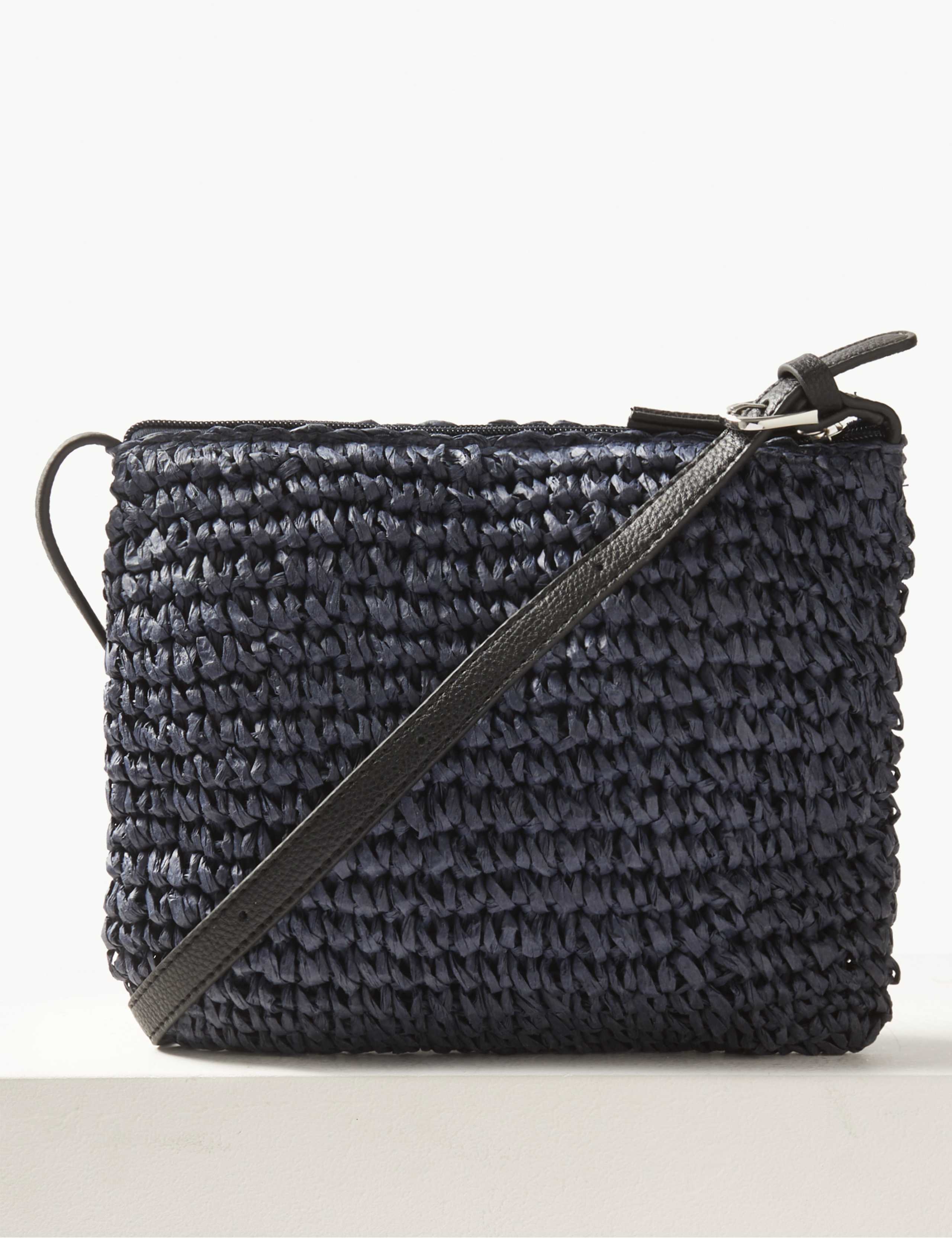 Straw Cross Body Bag 2 of 6