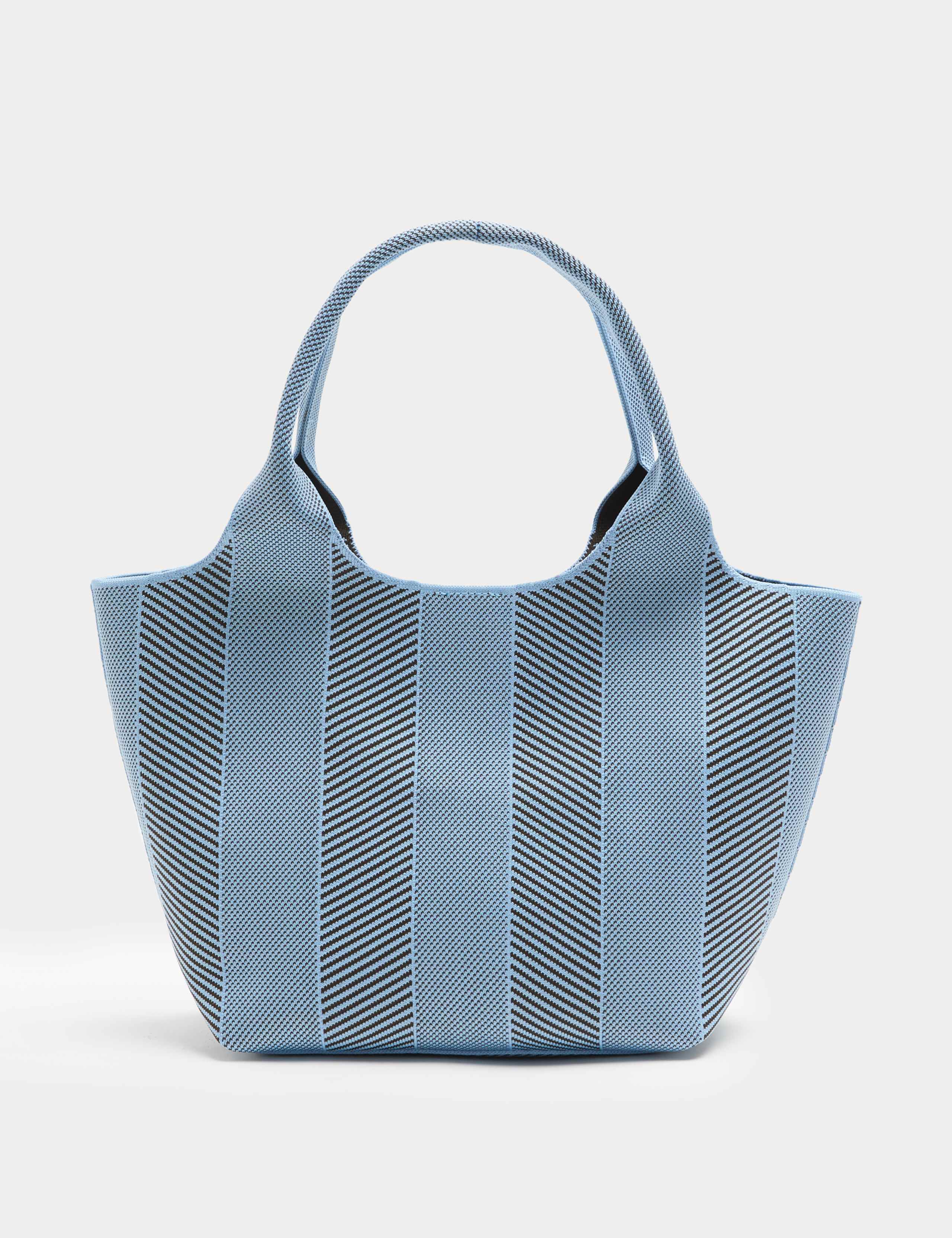 Flyknit Striped Top Handle Grab Bag 2 of 3