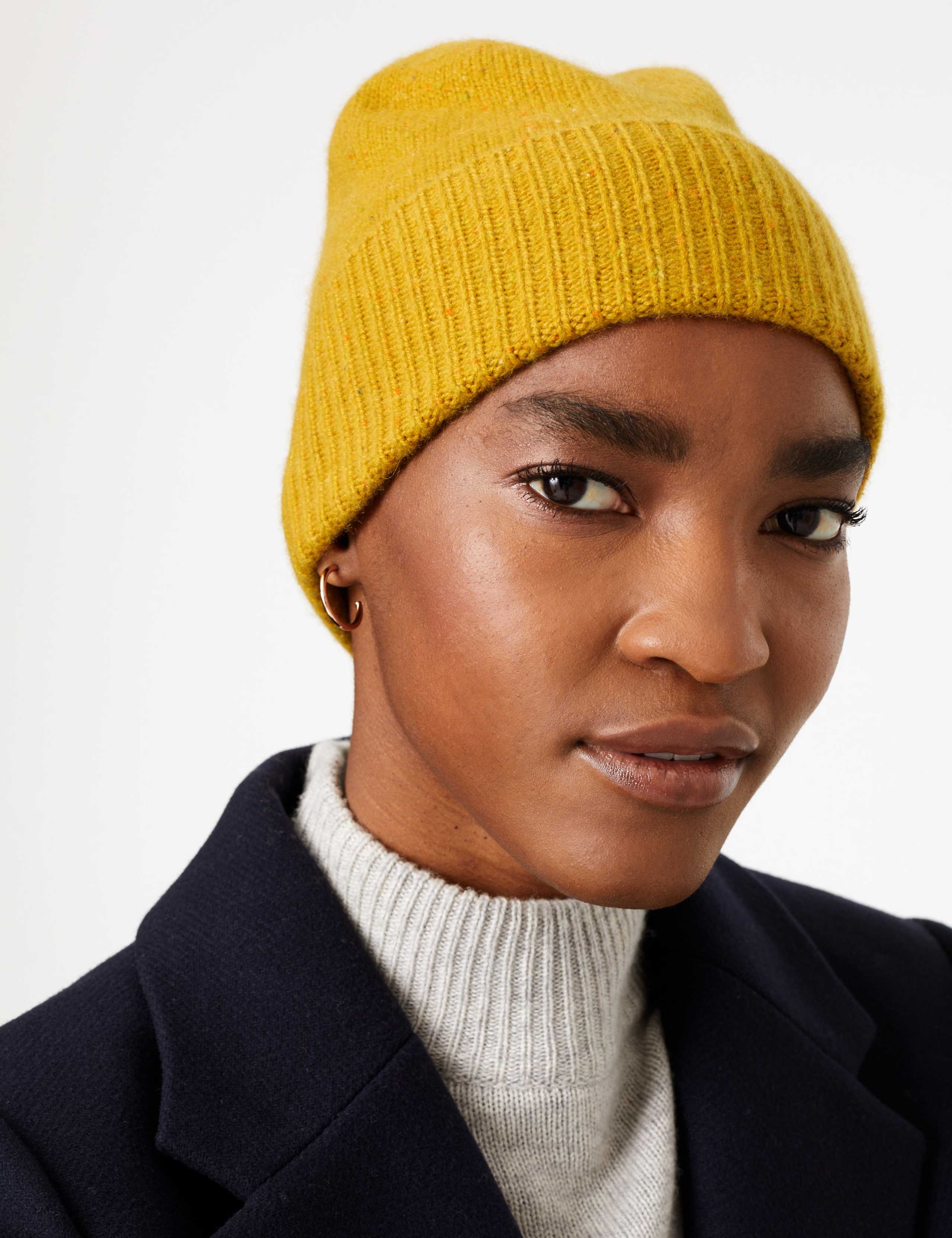 Cashmere Nepp Beanie 1 of 2