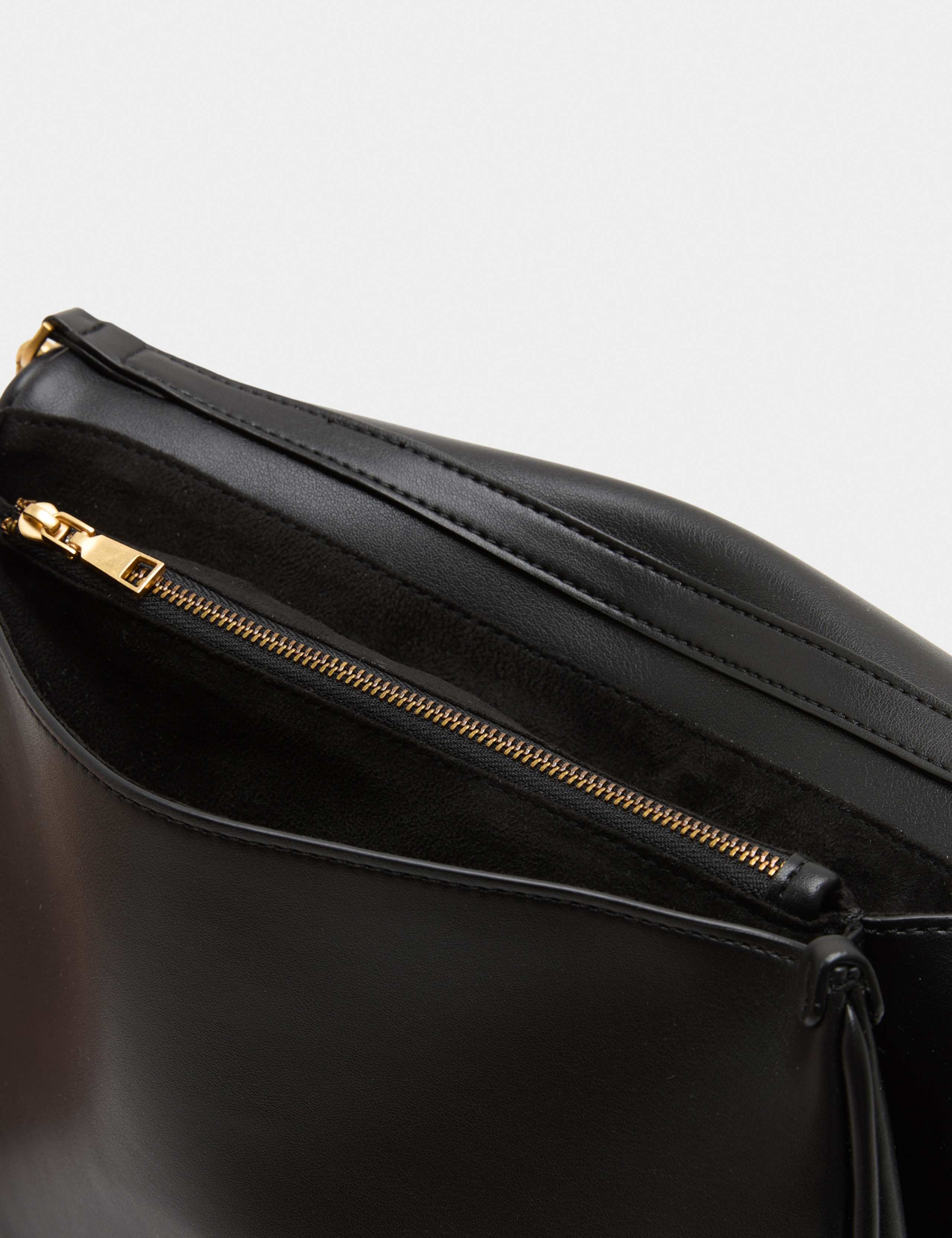 Double Bellow Shoulder Bag 3 of 4