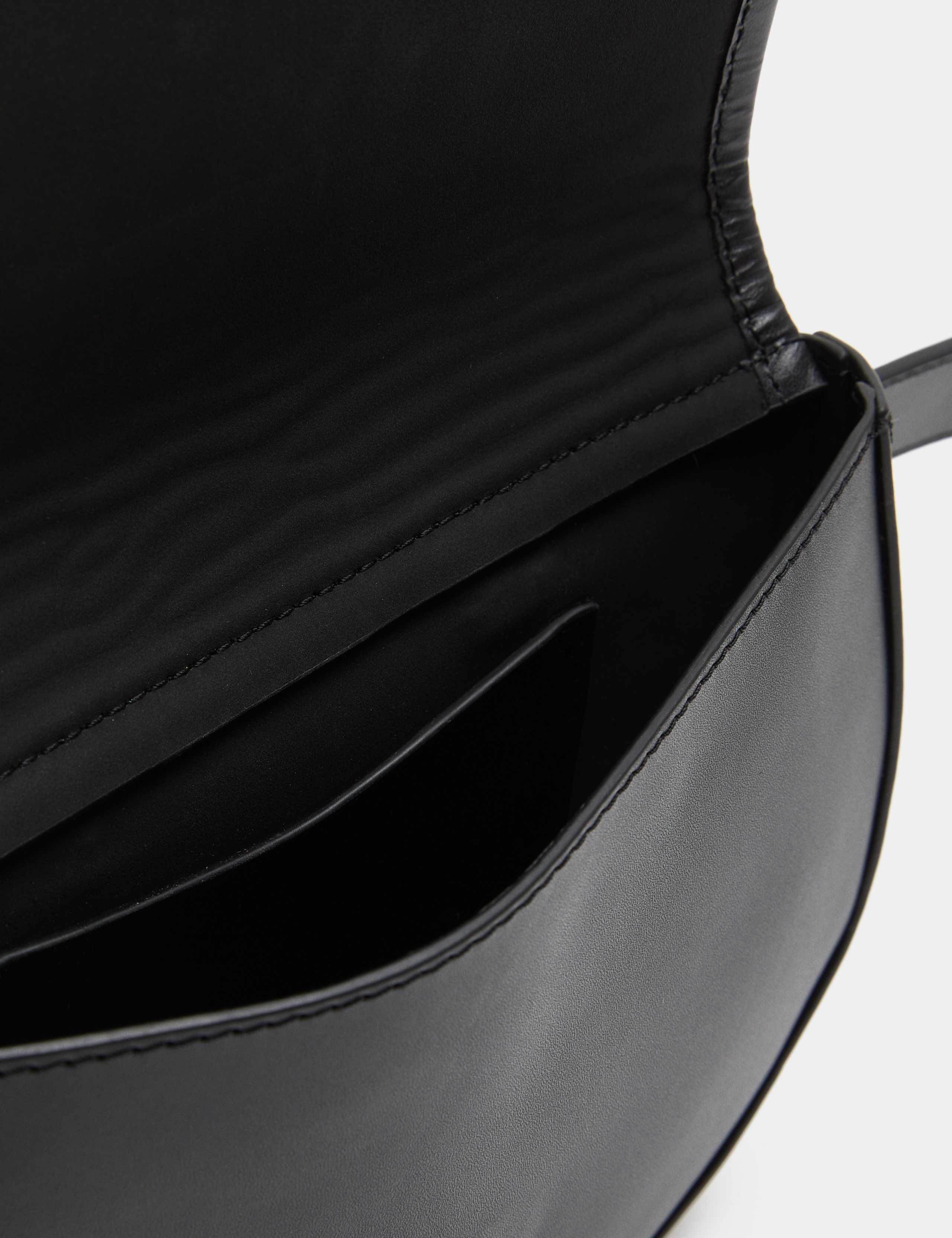 Leather Buckle Waist Belt 3 of 3
