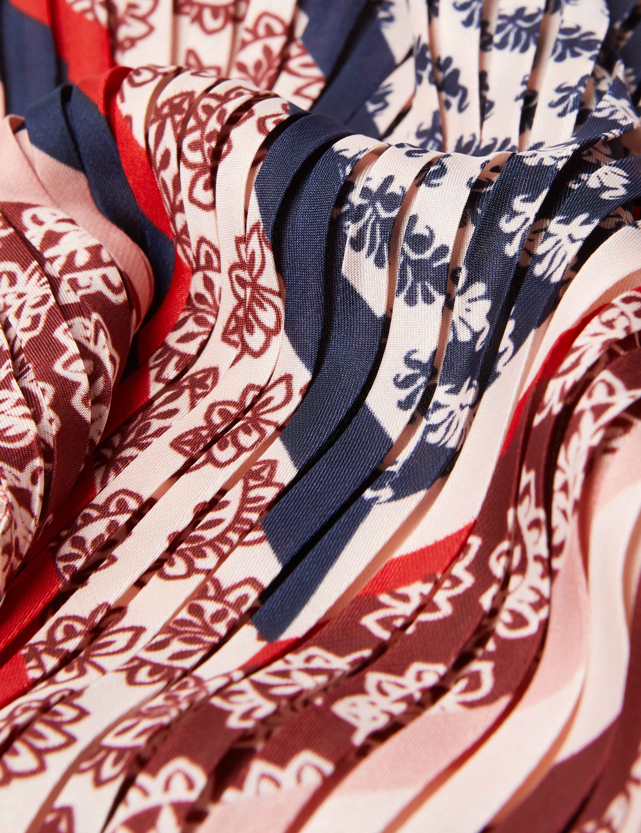 Pleated Geometric Scarf 3 of 3