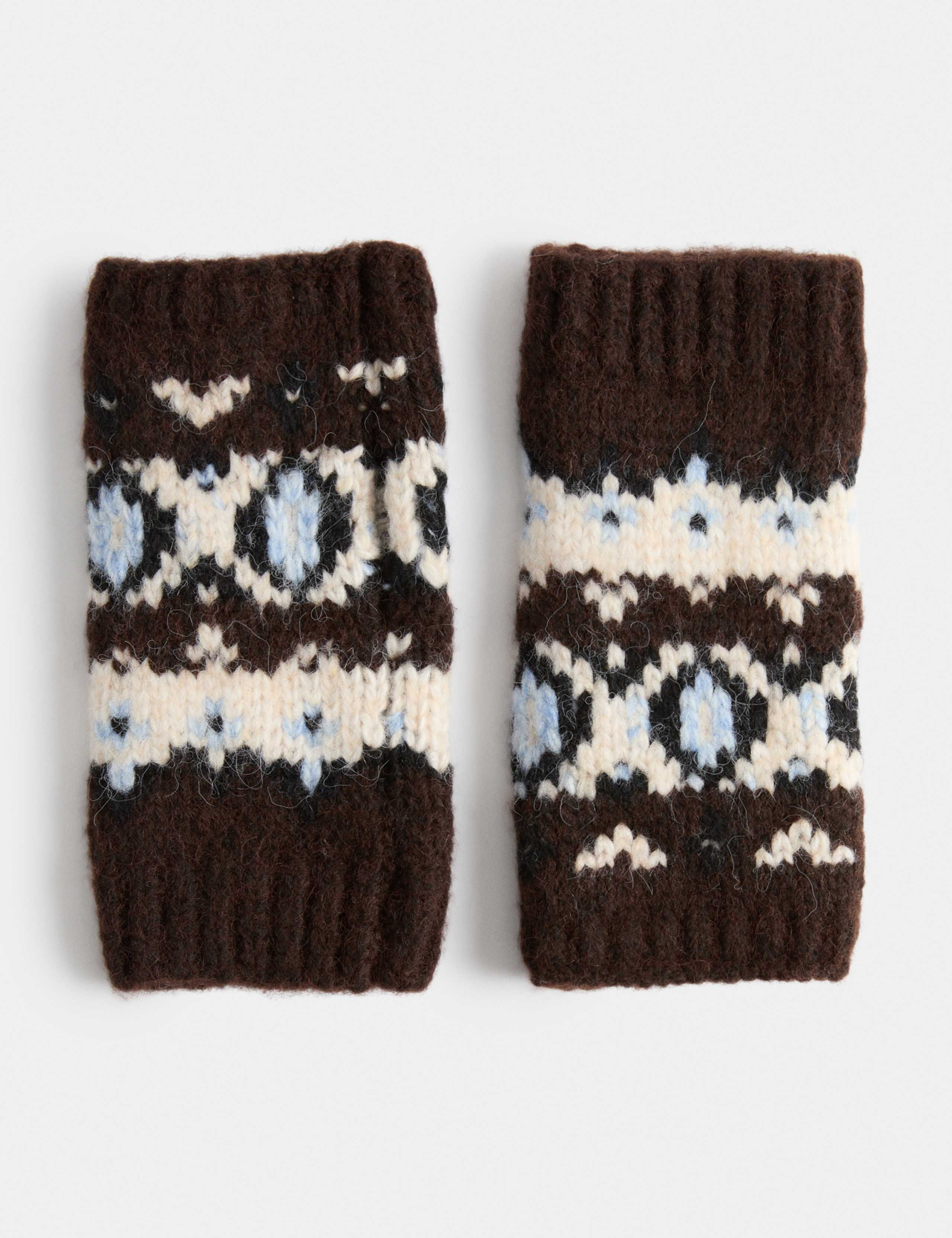 Fairisle Fingerless Gloves with Wool 1 of 1