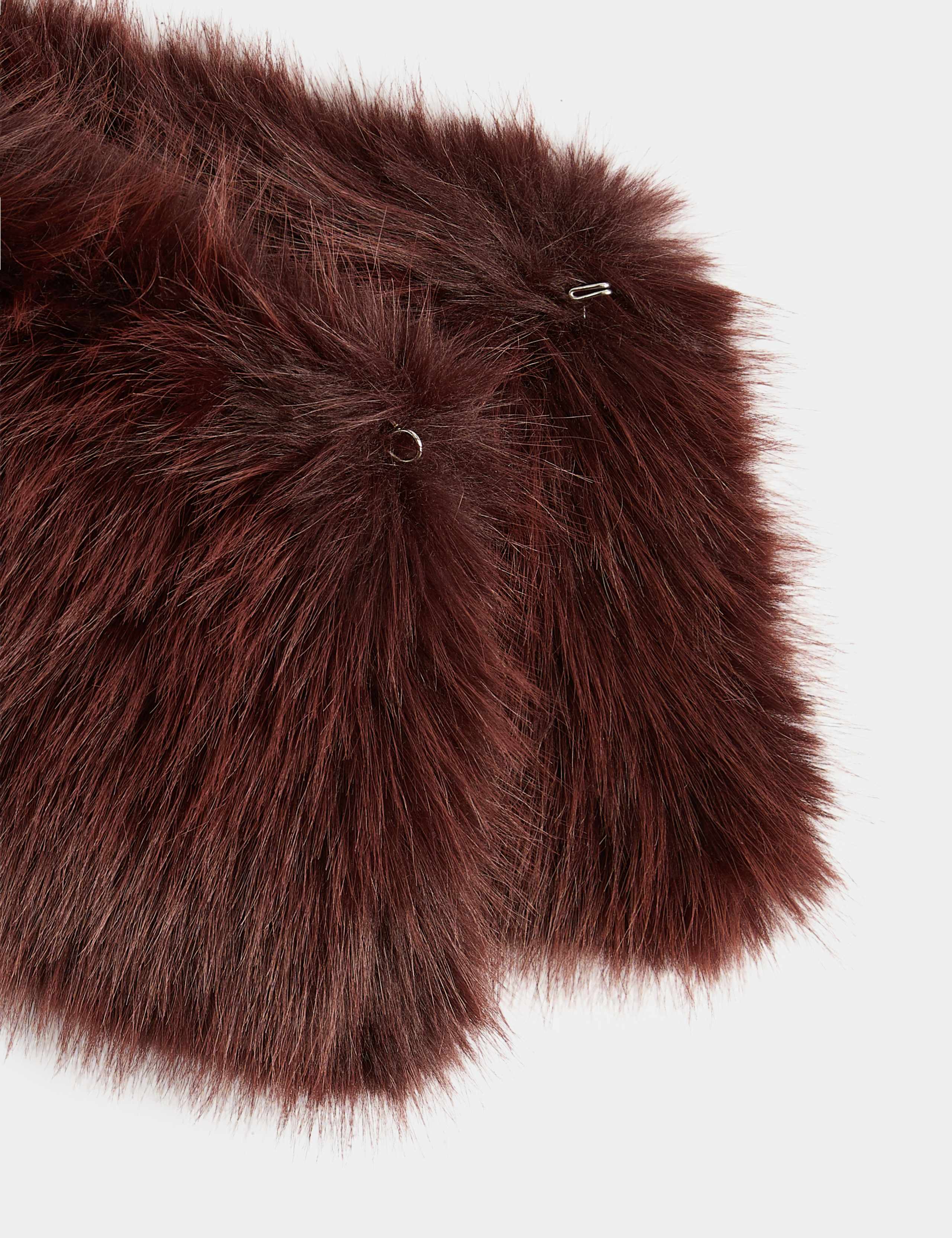 Faux Fur Collar 2 of 2