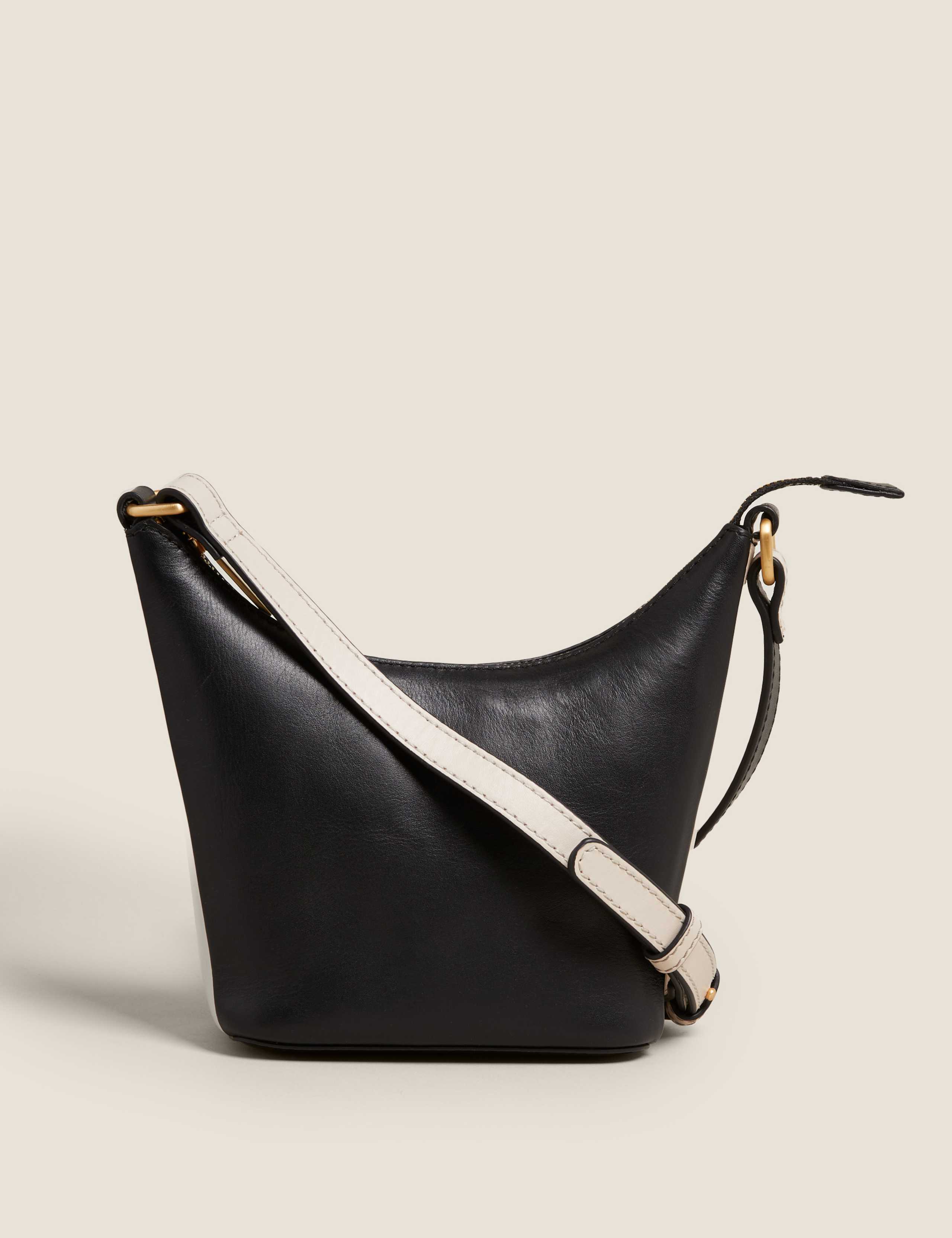 Leather Cross Body Bag 5 of 6
