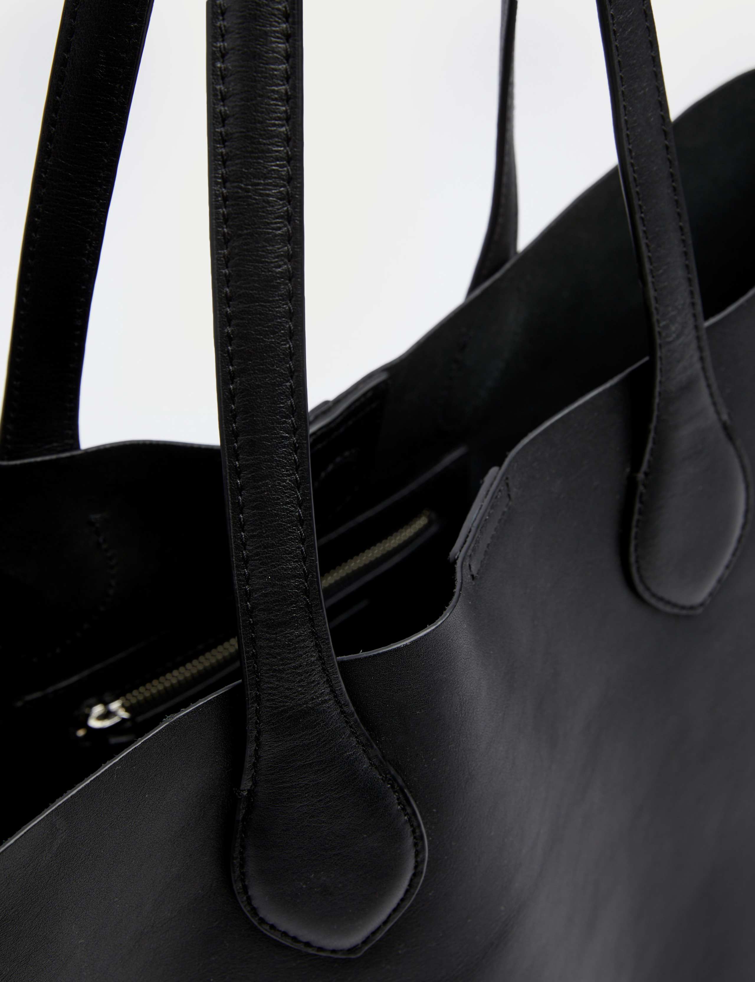 Leather Tote Bag 5 of 5