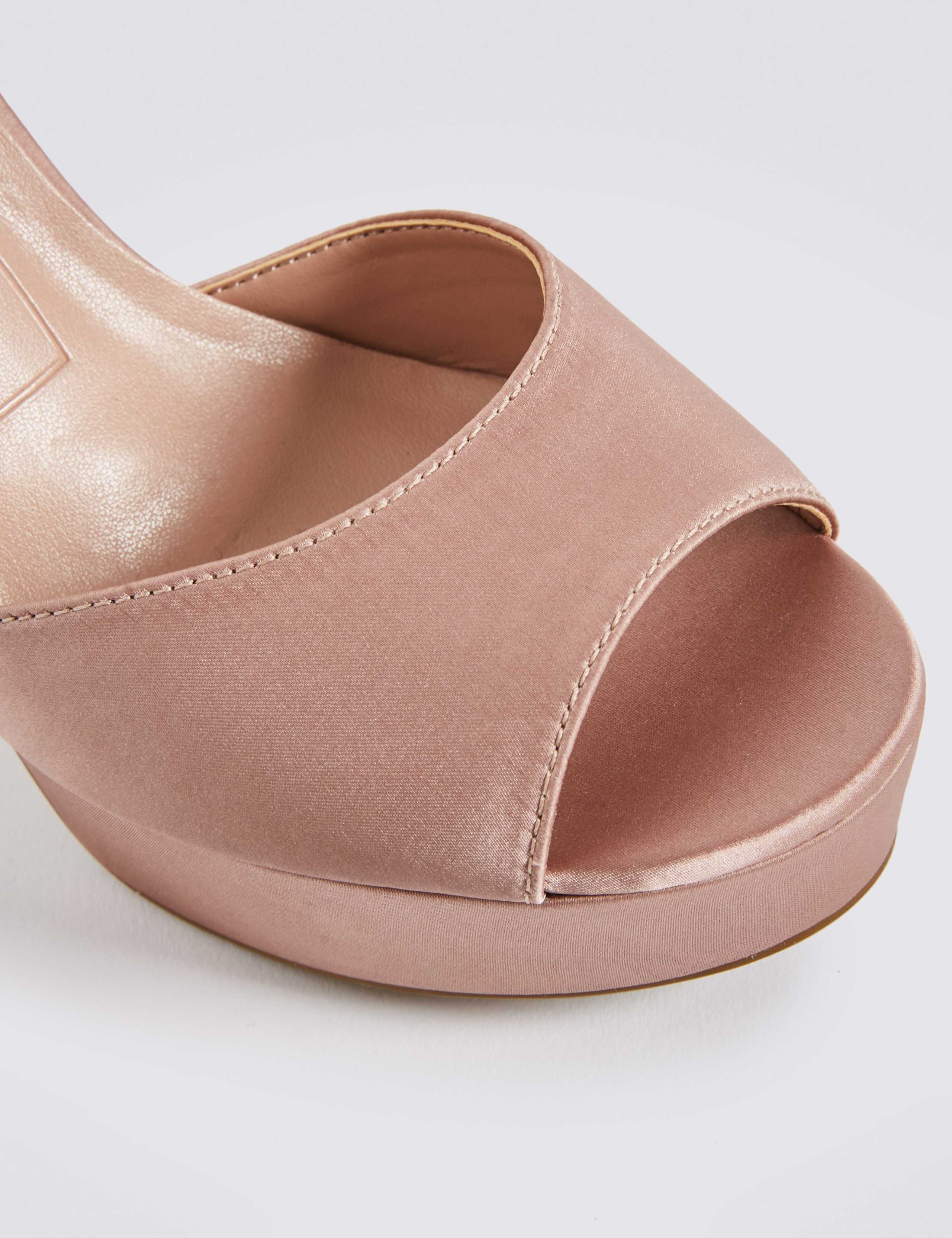 Block Heel Two Part Sandals 6 of 6