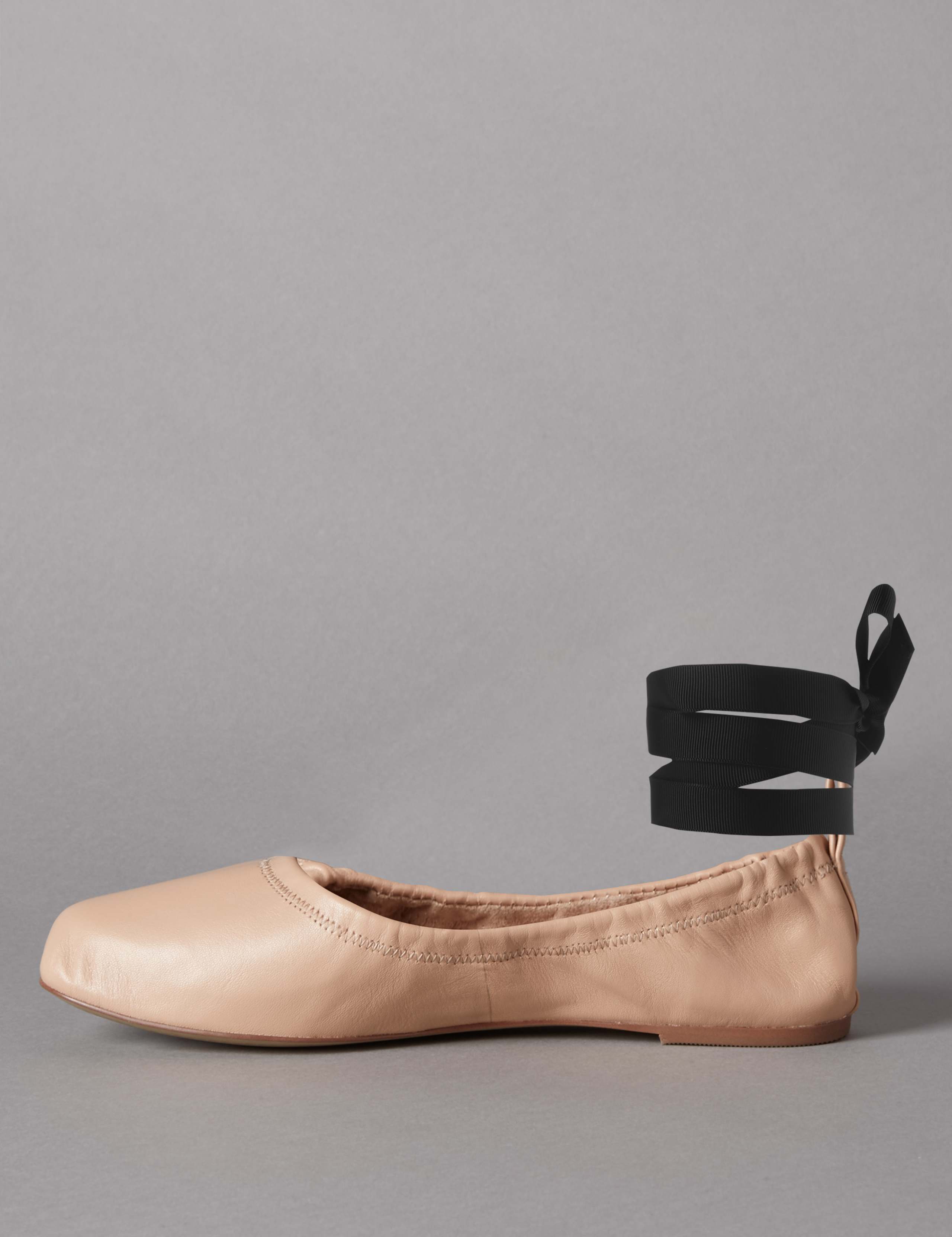 Pump Shoes with Insolia Flex® 4 of 6