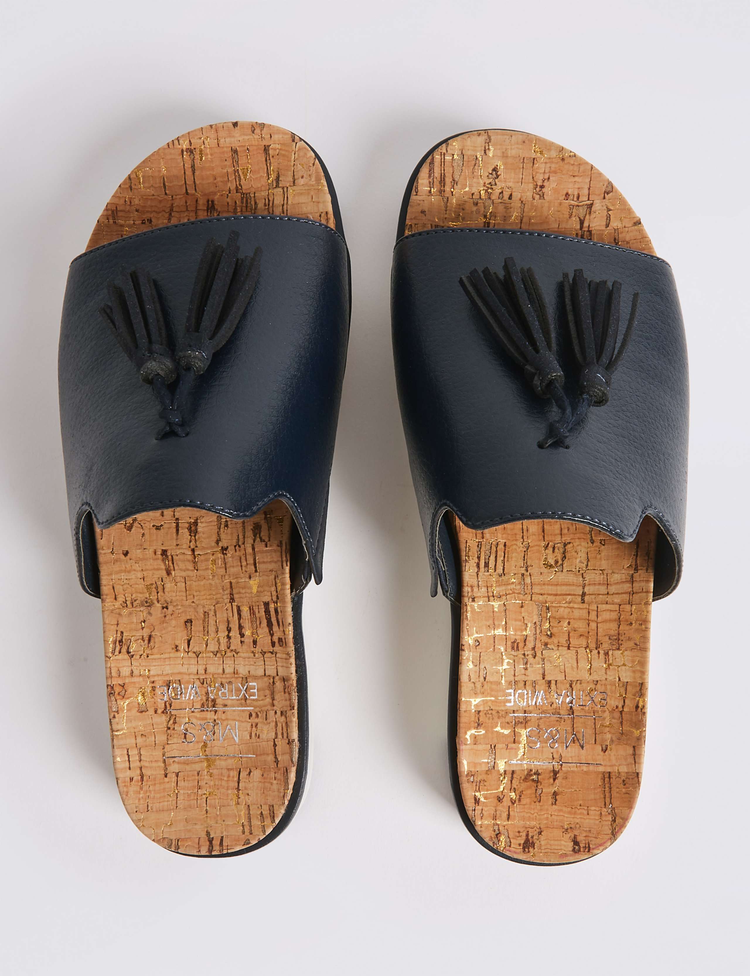 Extra Wide Fit Tassel Sliders 3 of 5