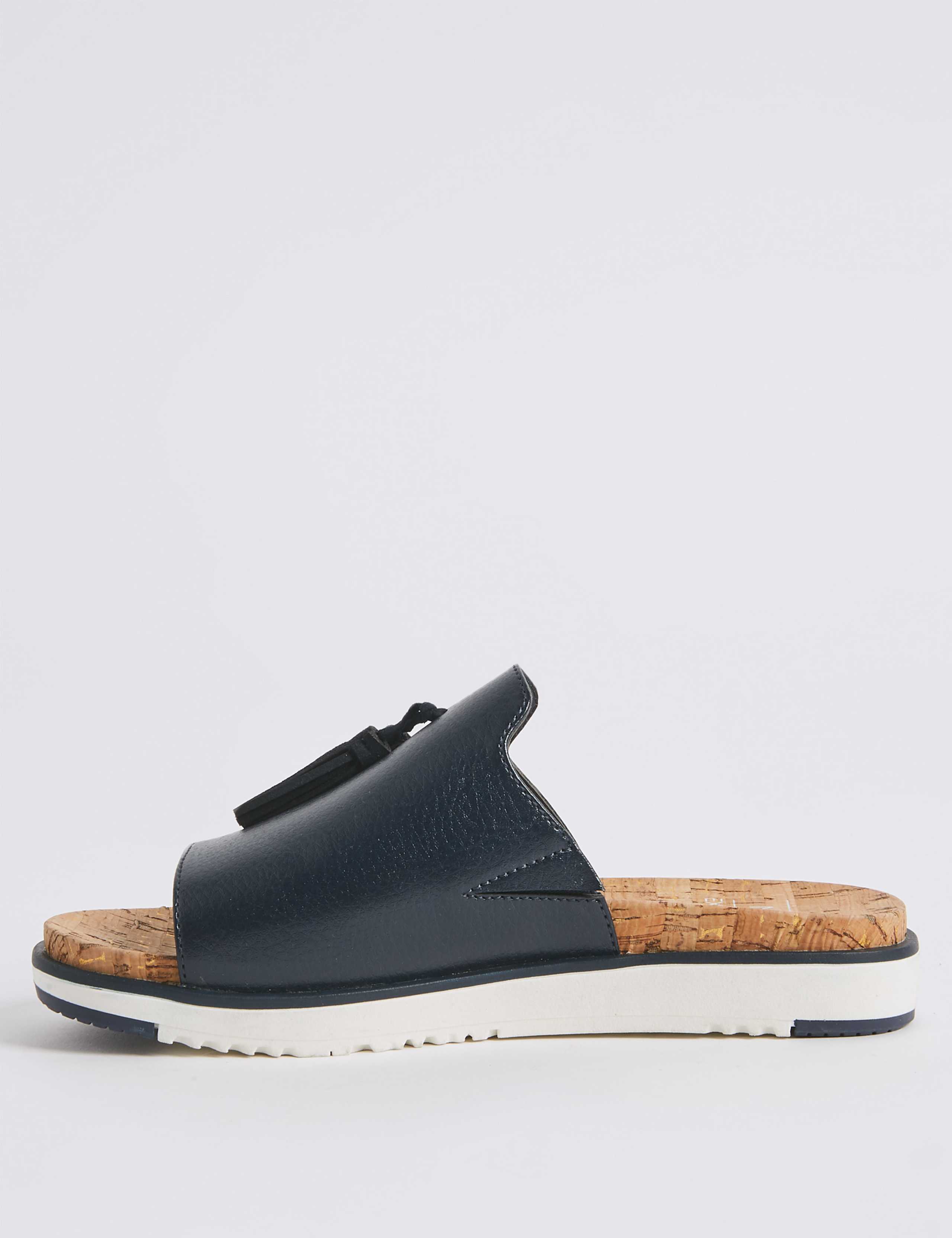 Extra Wide Fit Tassel Sliders 4 of 5