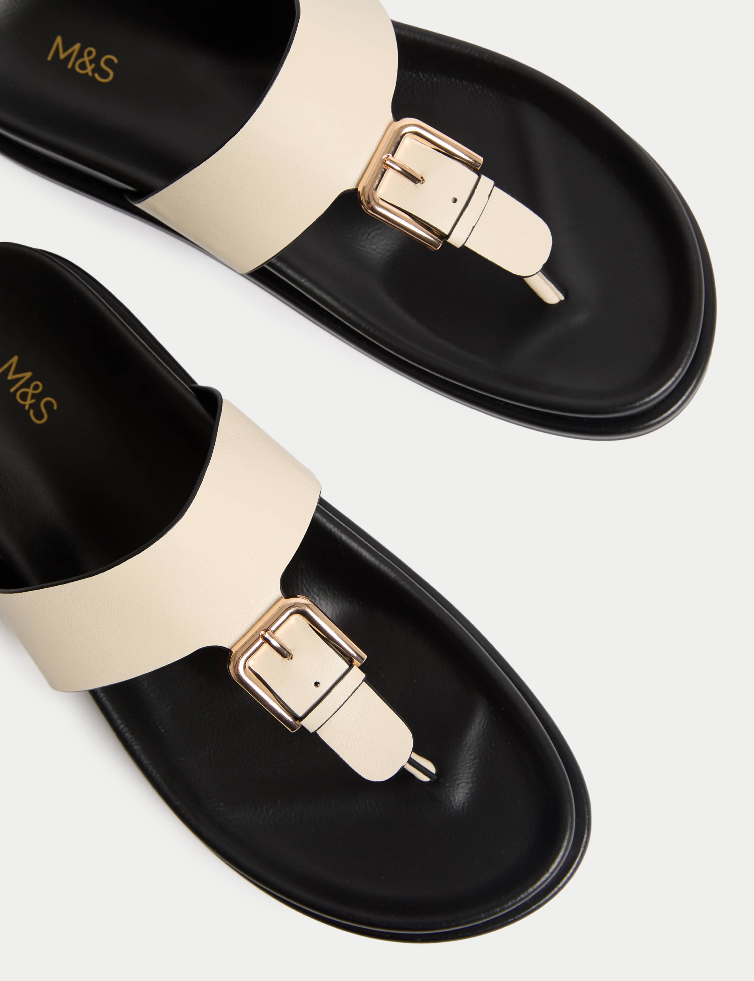 Leather Look Buckle Footbed Toe Thong Sandals 3 of 4