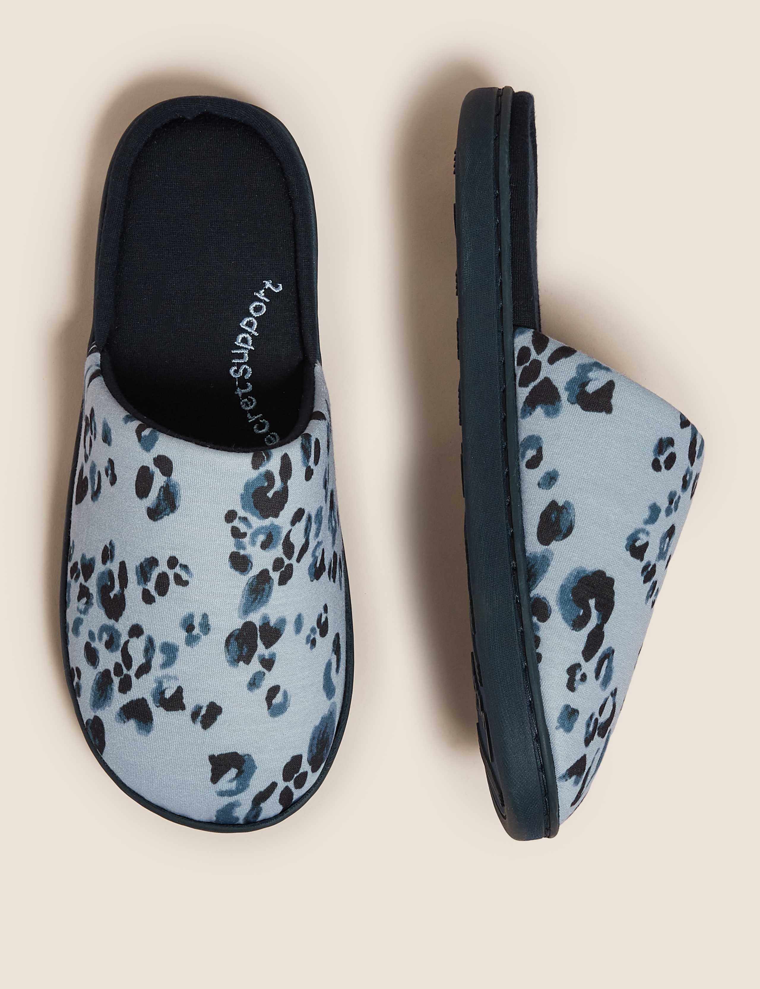 Mule Slippers with Secret Support 4 of 6