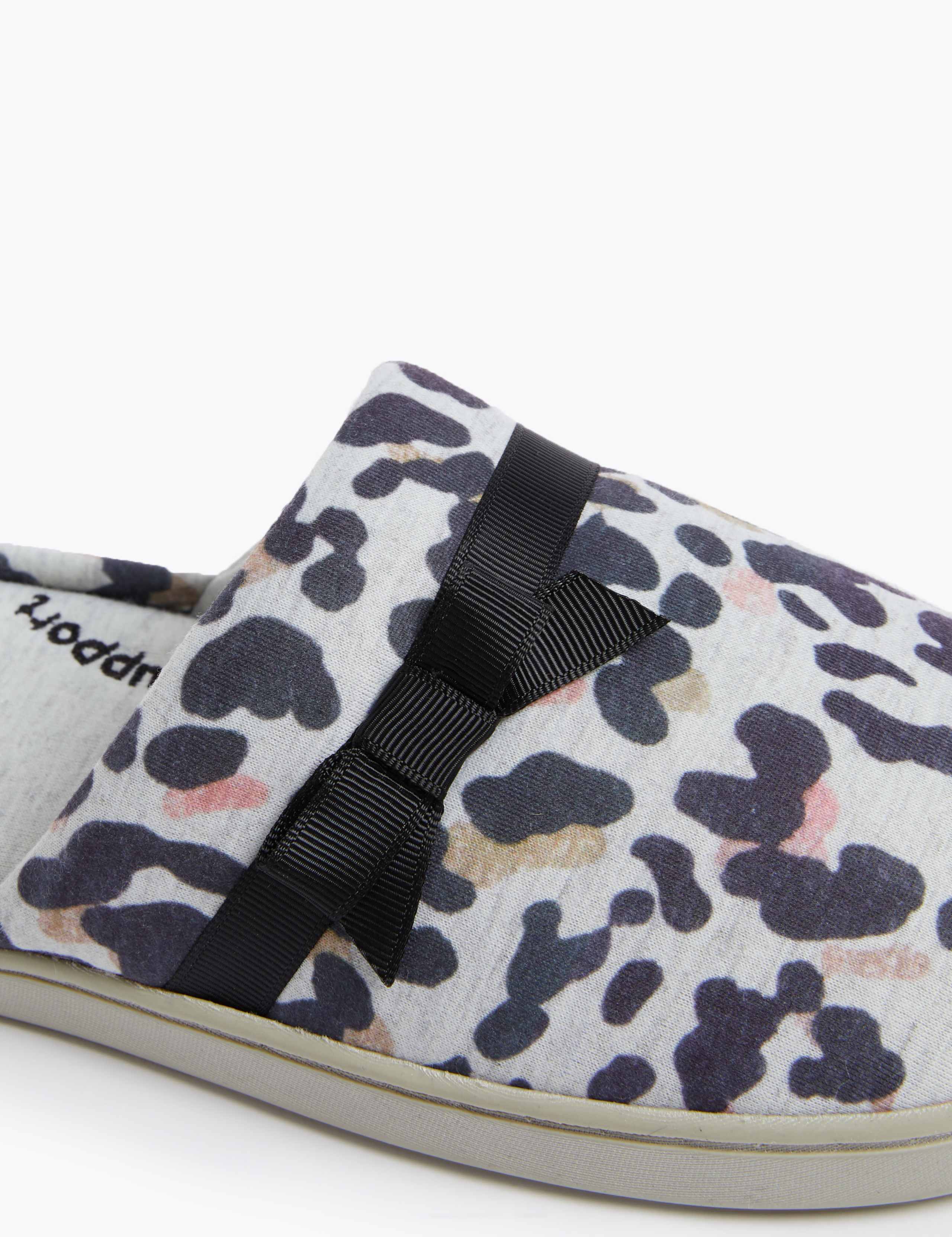 Bow Mule Slippers with Secret Support 3 of 4