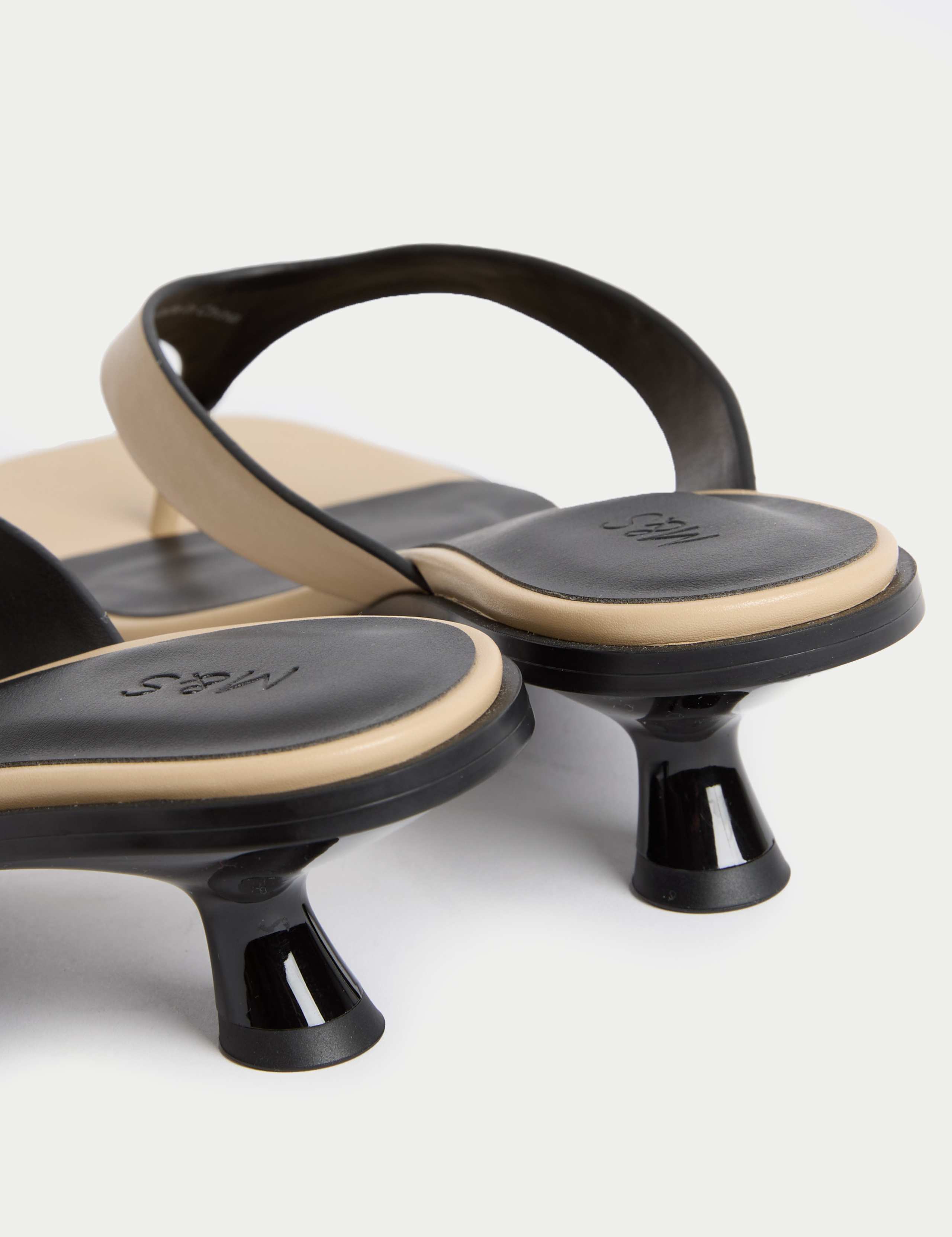 Kitten Heel Toe Thong Sandals 3 of 3