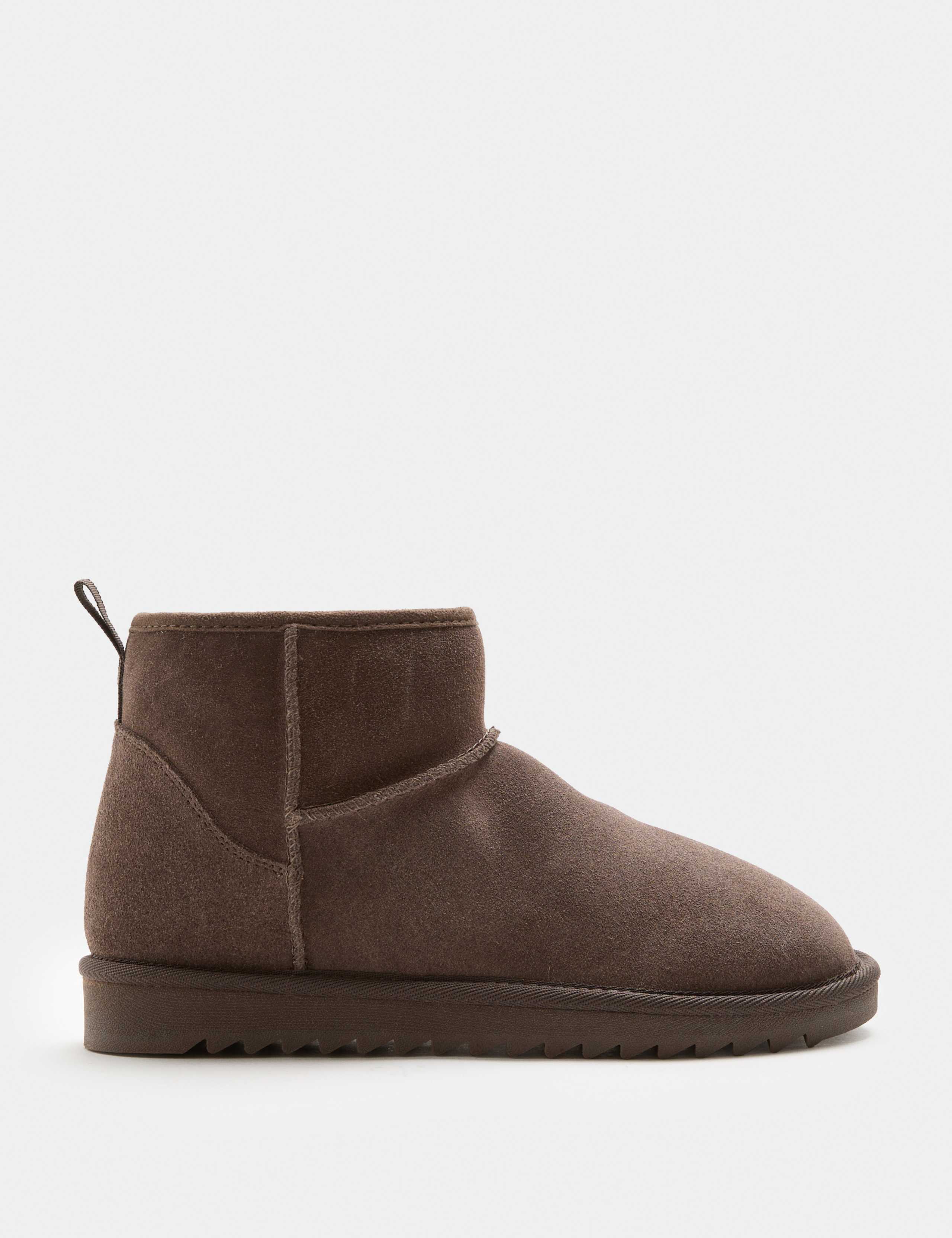 Suede Flatform Slipper Boots 2 of 3
