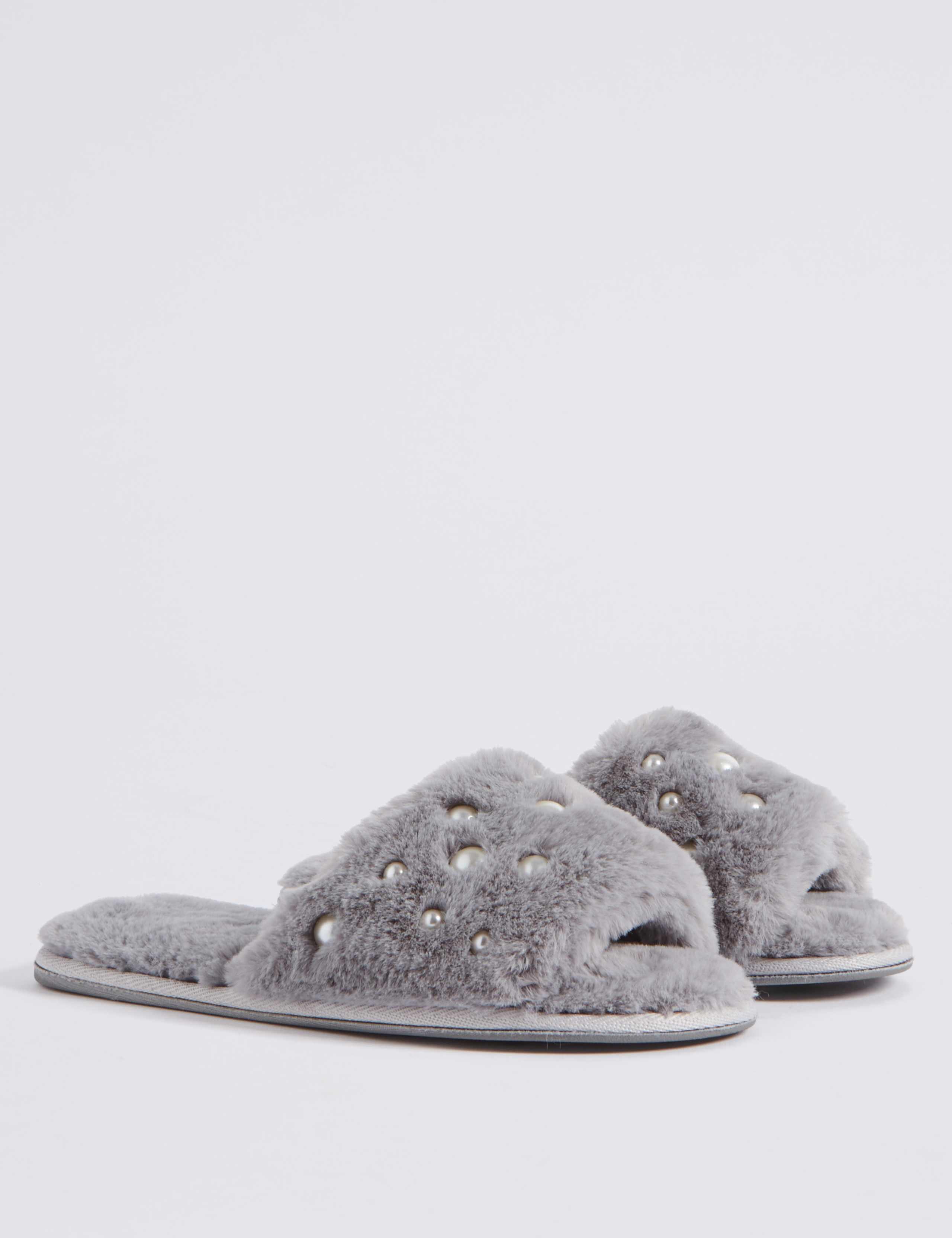 Pearl Detail Fur Mule Slippers 3 of 6