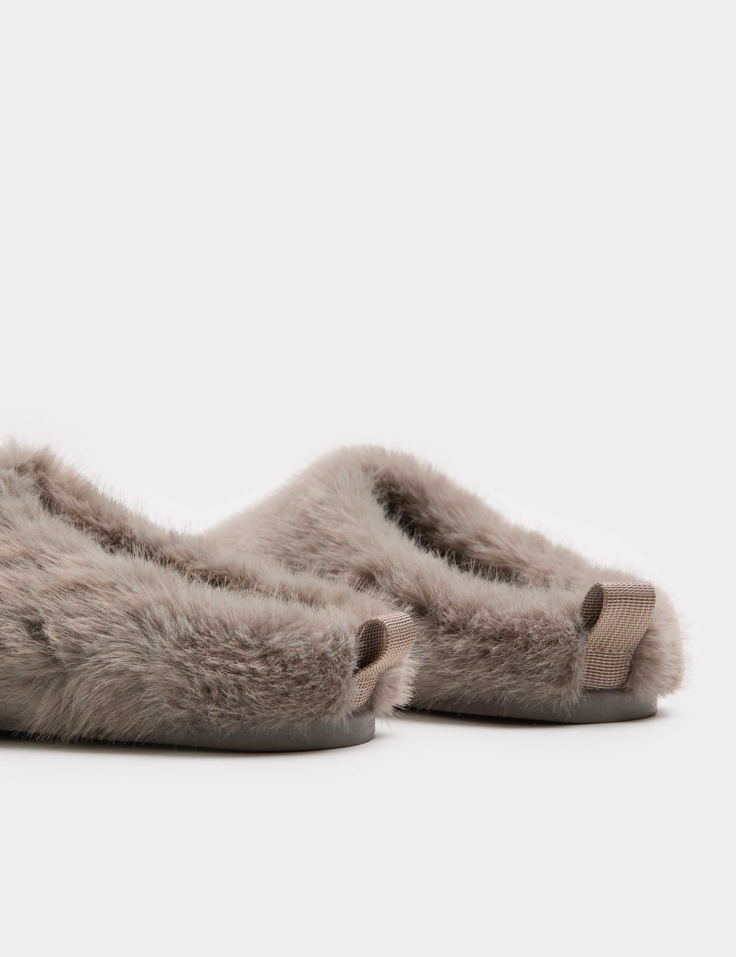 Faux Fur Back Tab Mule Slippers 3 of 3
