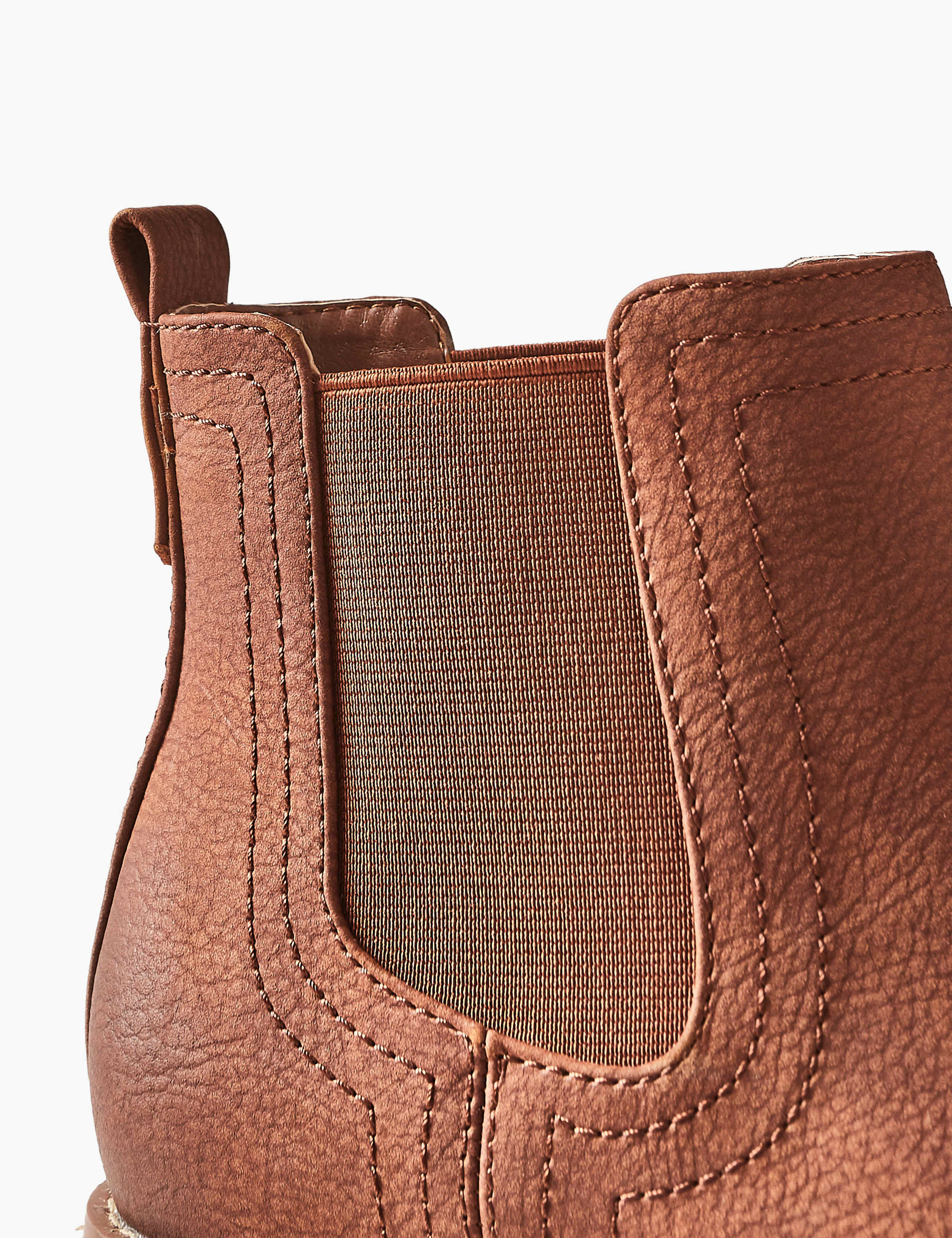 Chelsea Cleat Sole Ankle Boots 4 of 5
