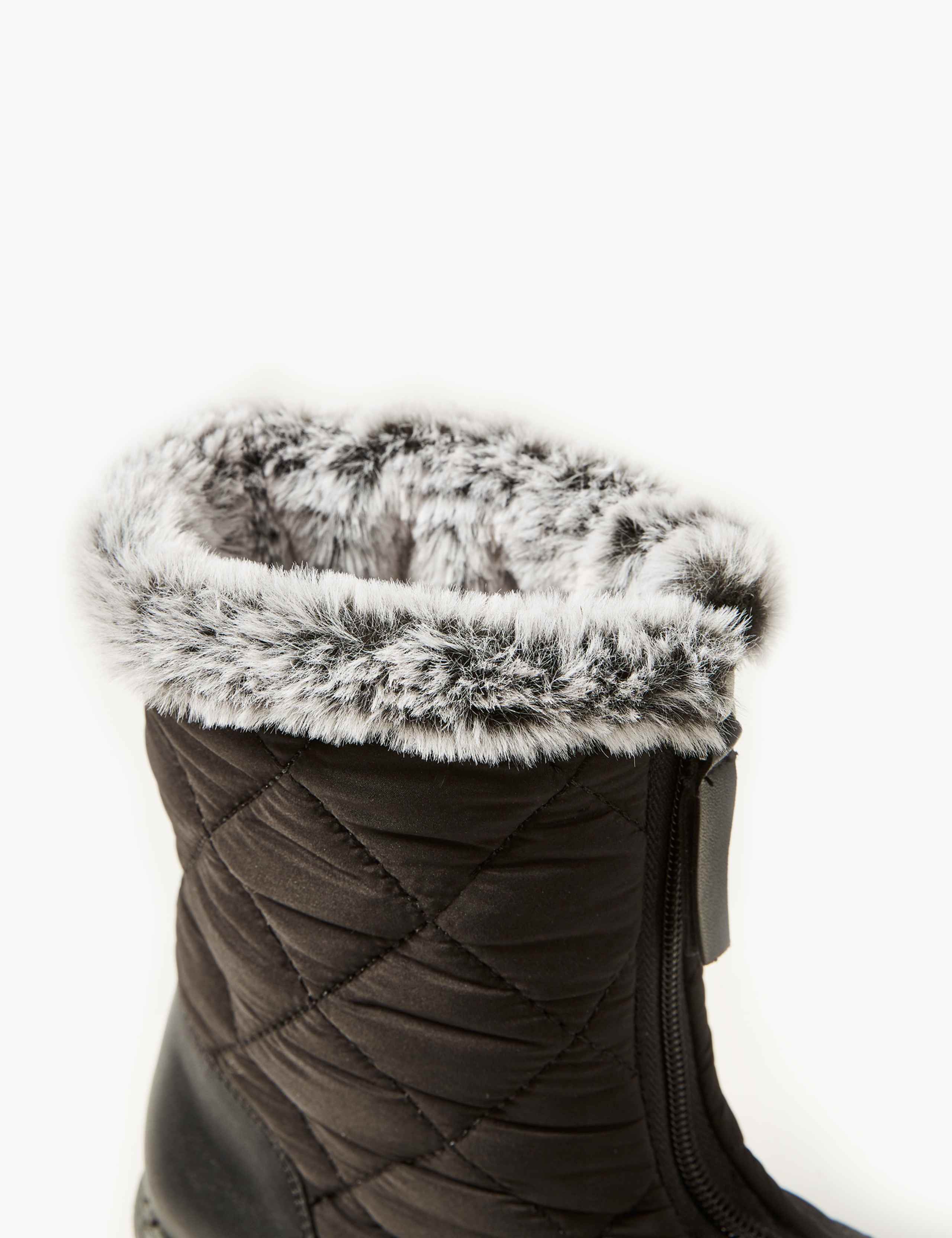 Front Zipped Quilted Duck Boots 5 of 6