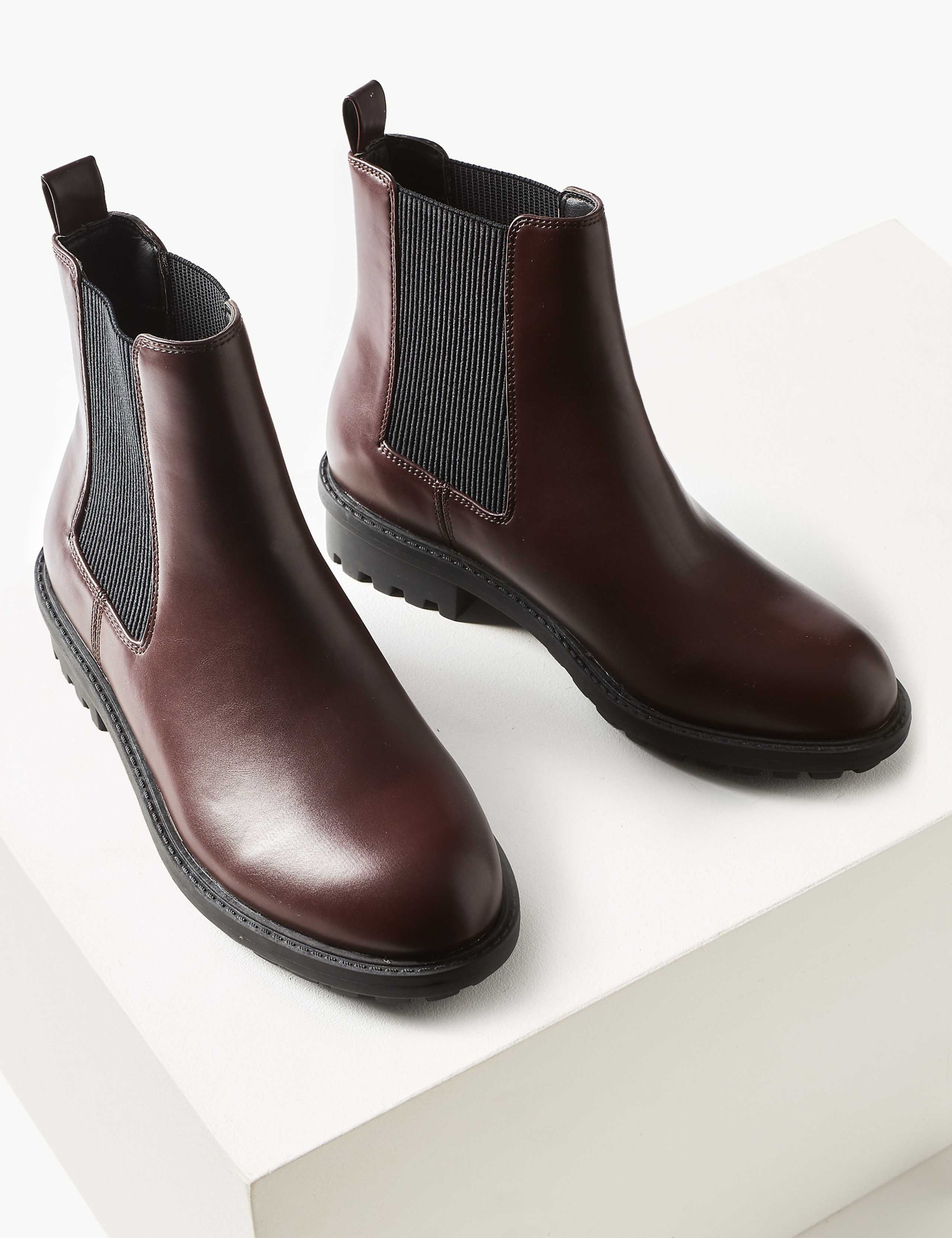 Chunky Heel Chelsea Ankle Boots 2 of 4