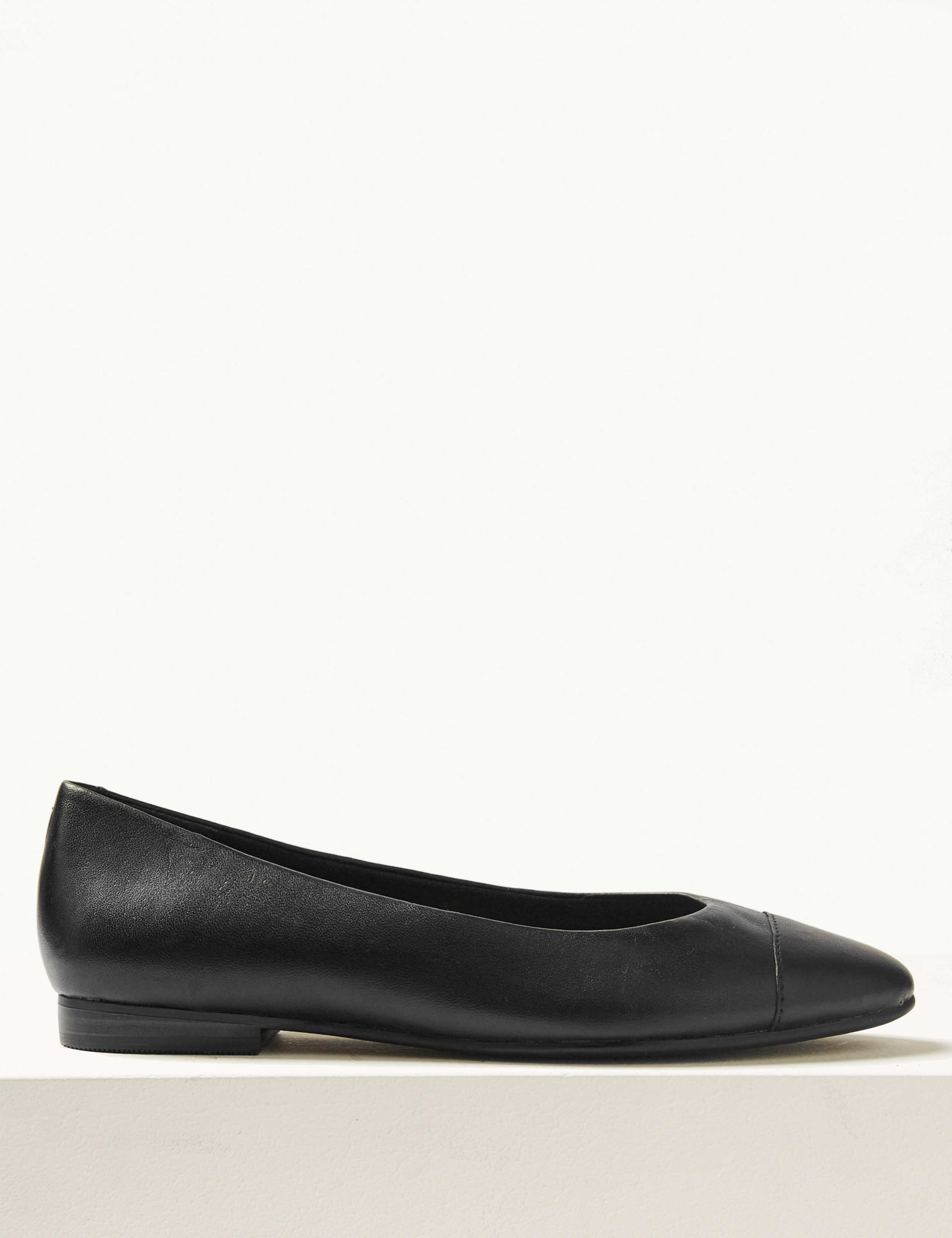 Leather Pumps 2 of 6