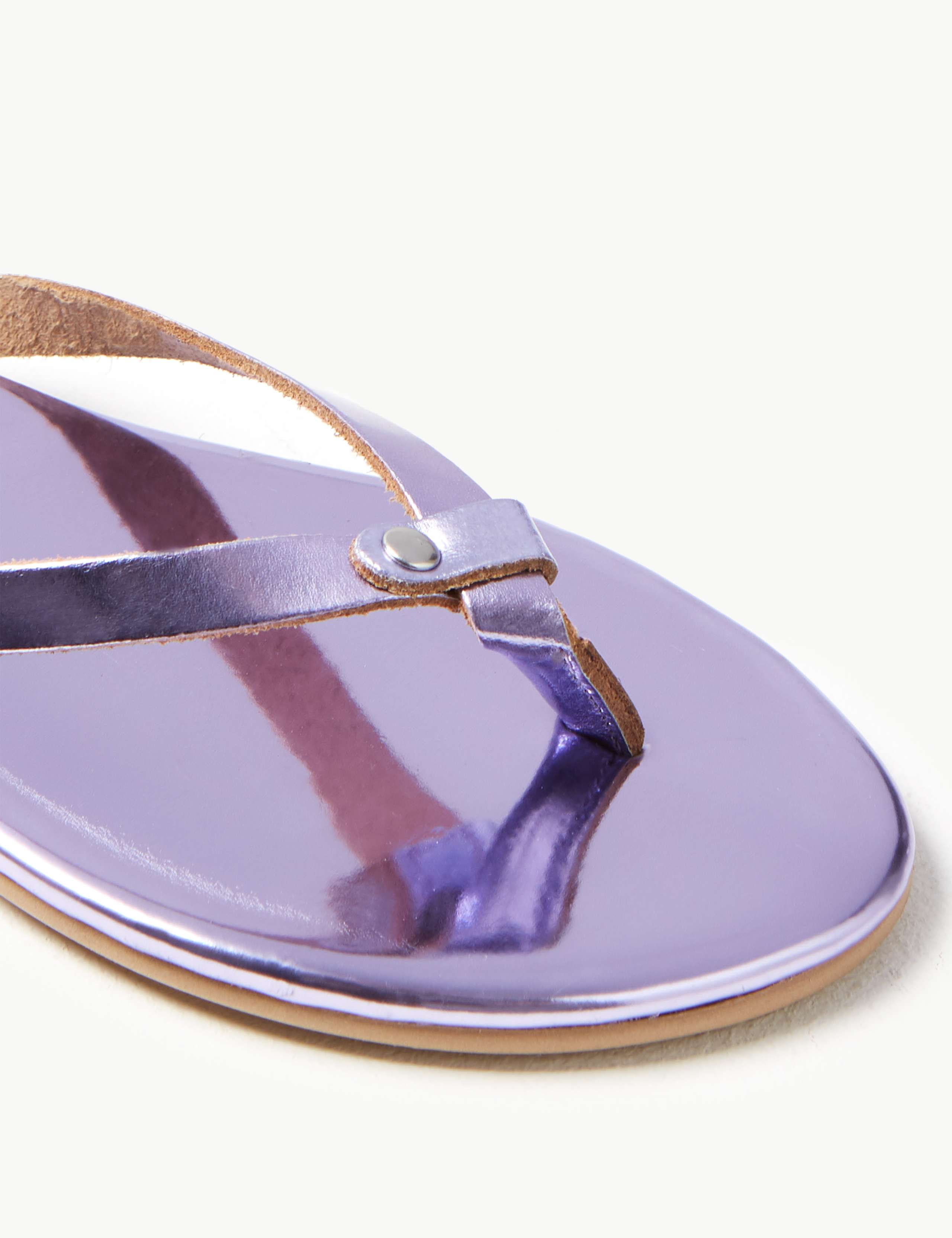 Leather Flip-Flops 4 of 5