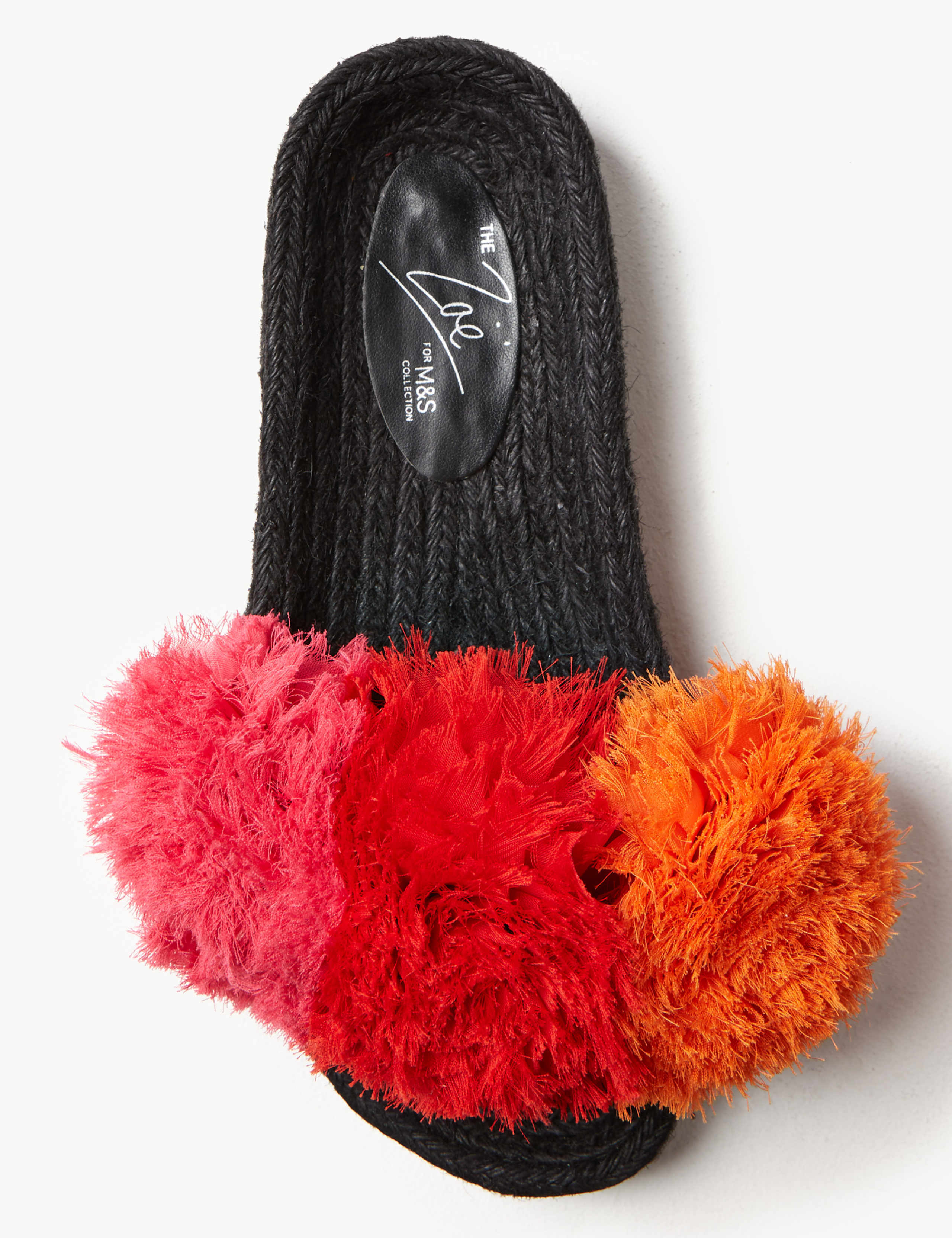 The Zoë Pom-Pom Sliders 6 of 6