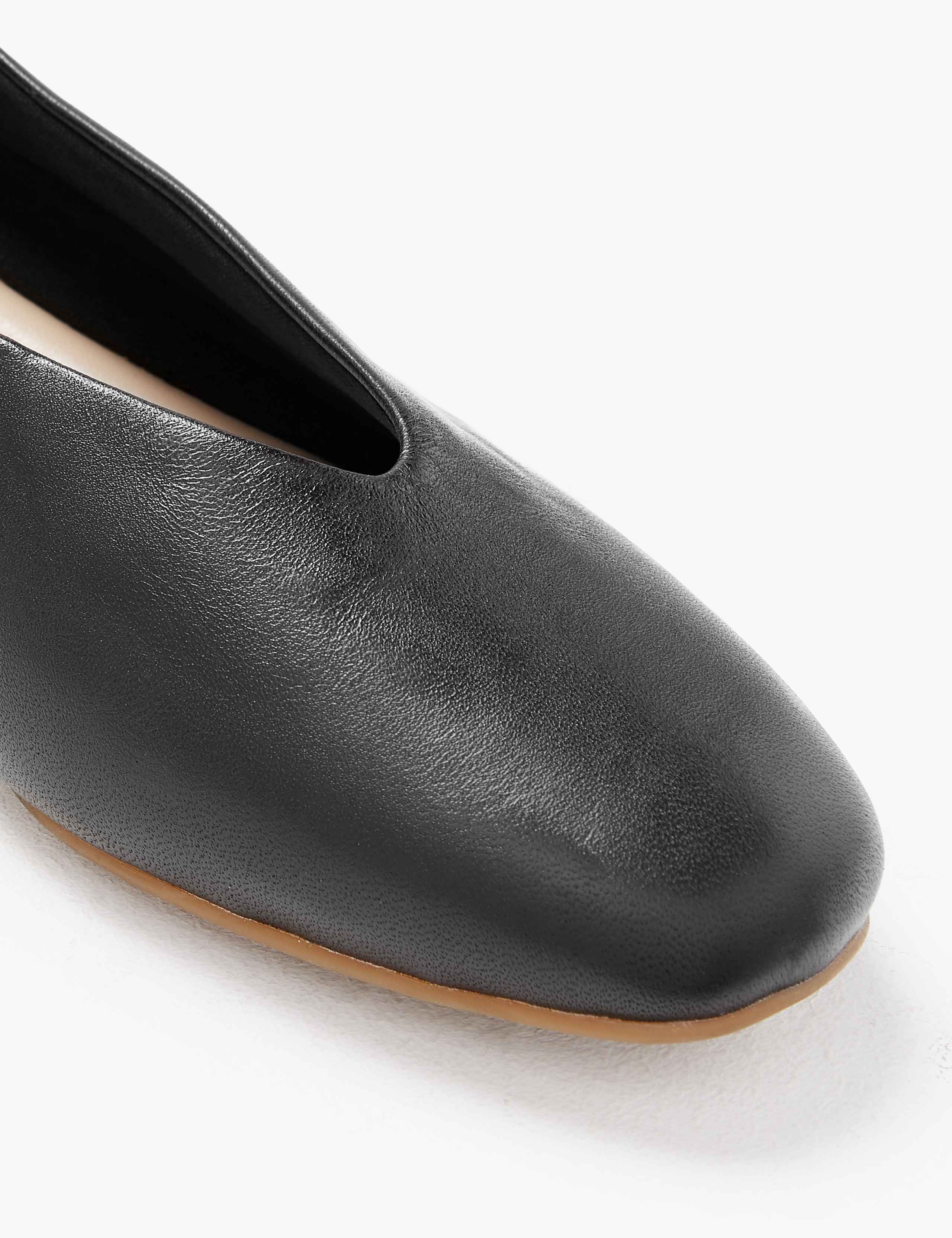 Wide Fit Leather Ballerina Pumps 4 of 5