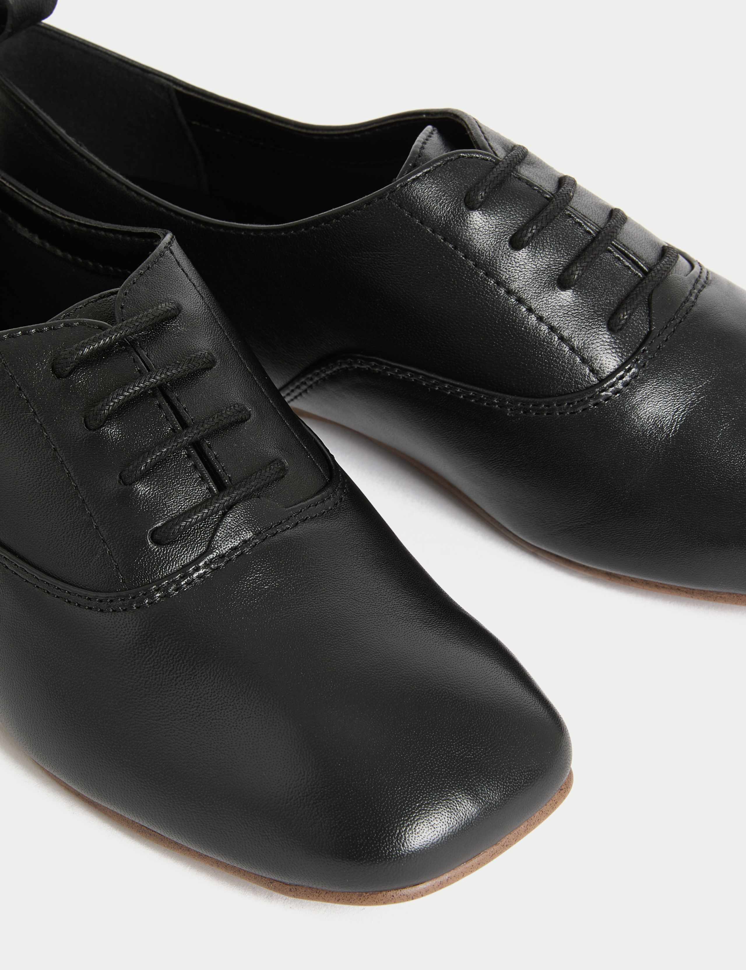 Leather Lace Up Flat Shoes 3 of 3
