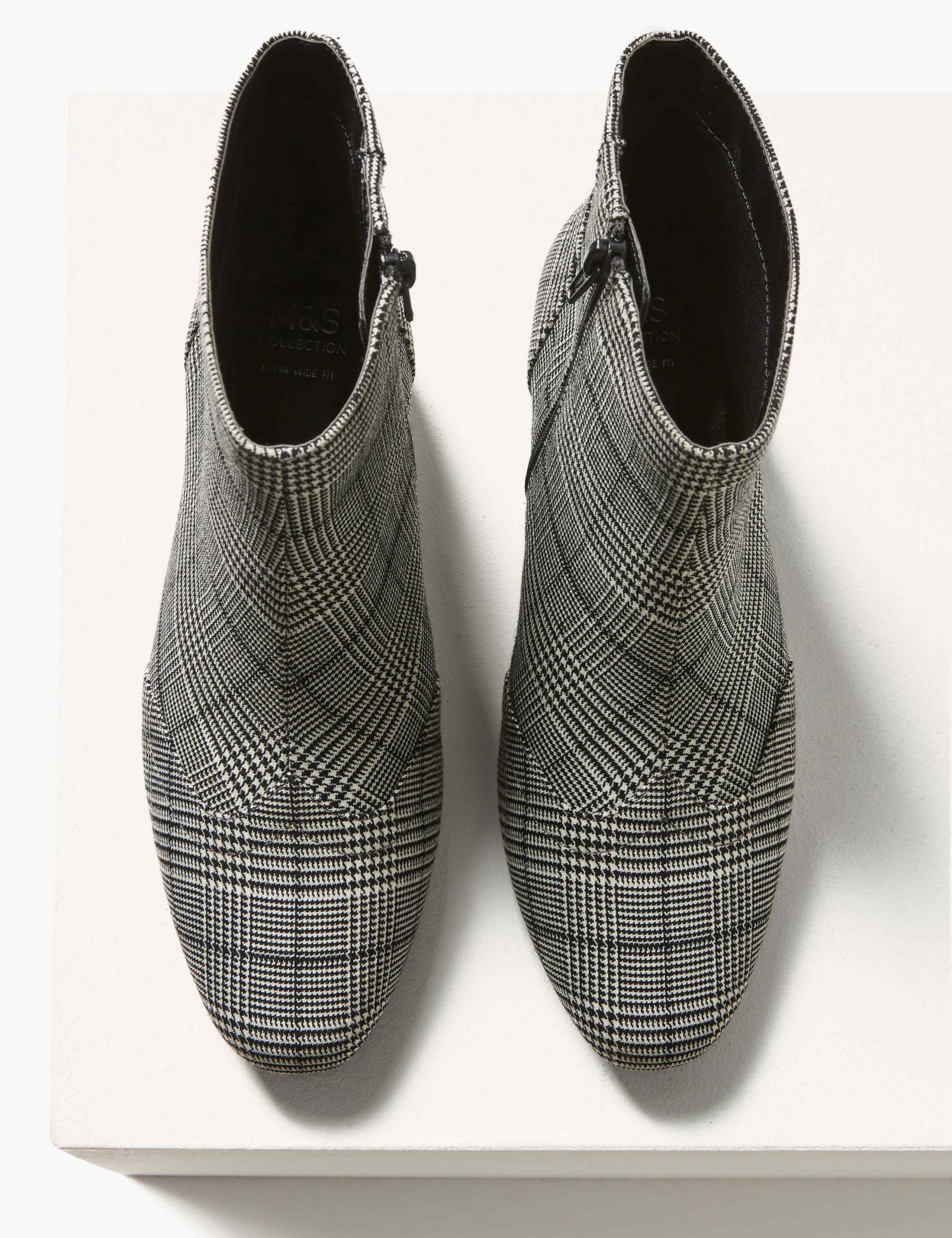 Extra Wide Fit Brogue Ankle Boots 4 of 6